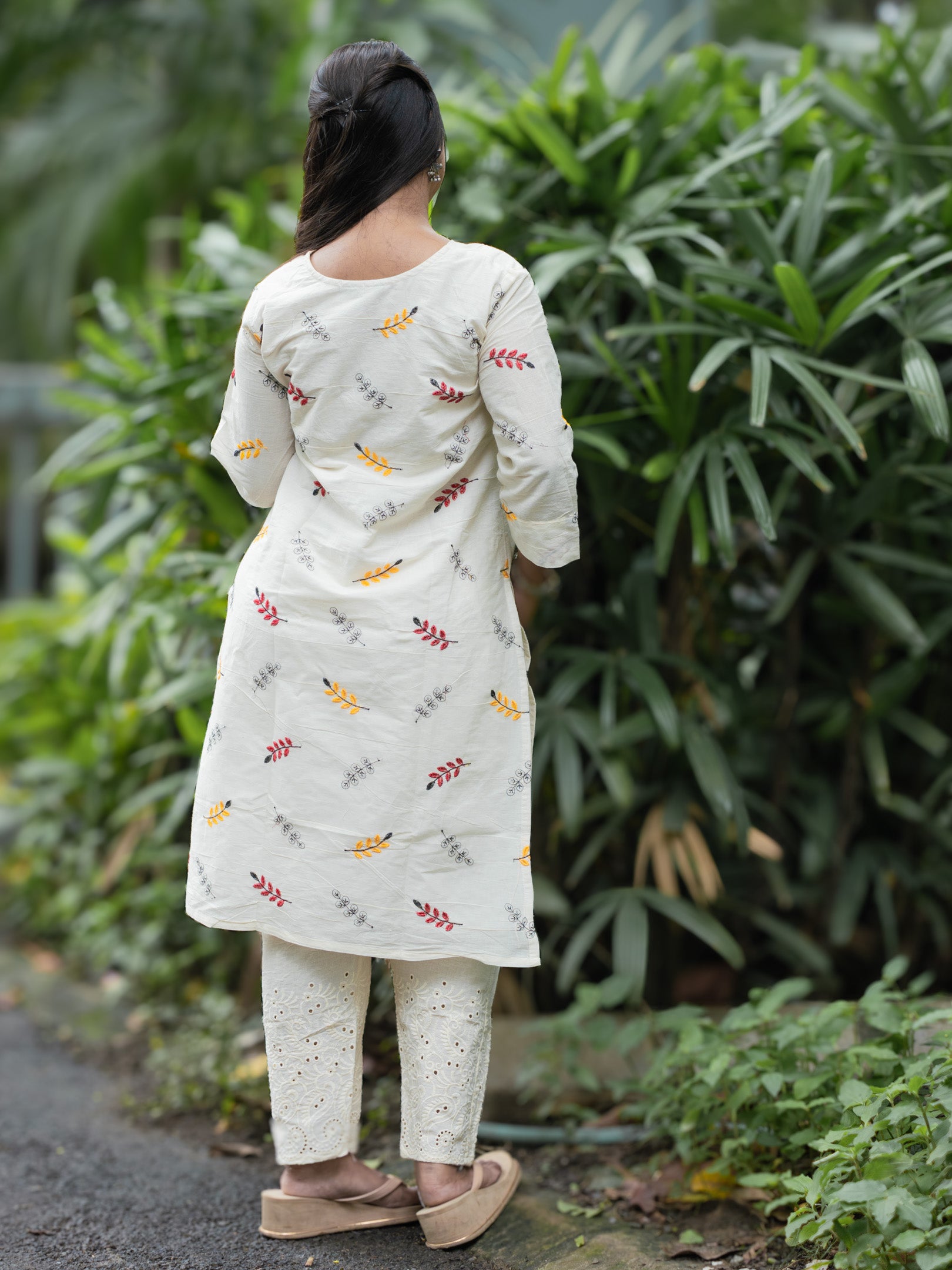 Morning Bloom White Embroidered Cotton Kurta