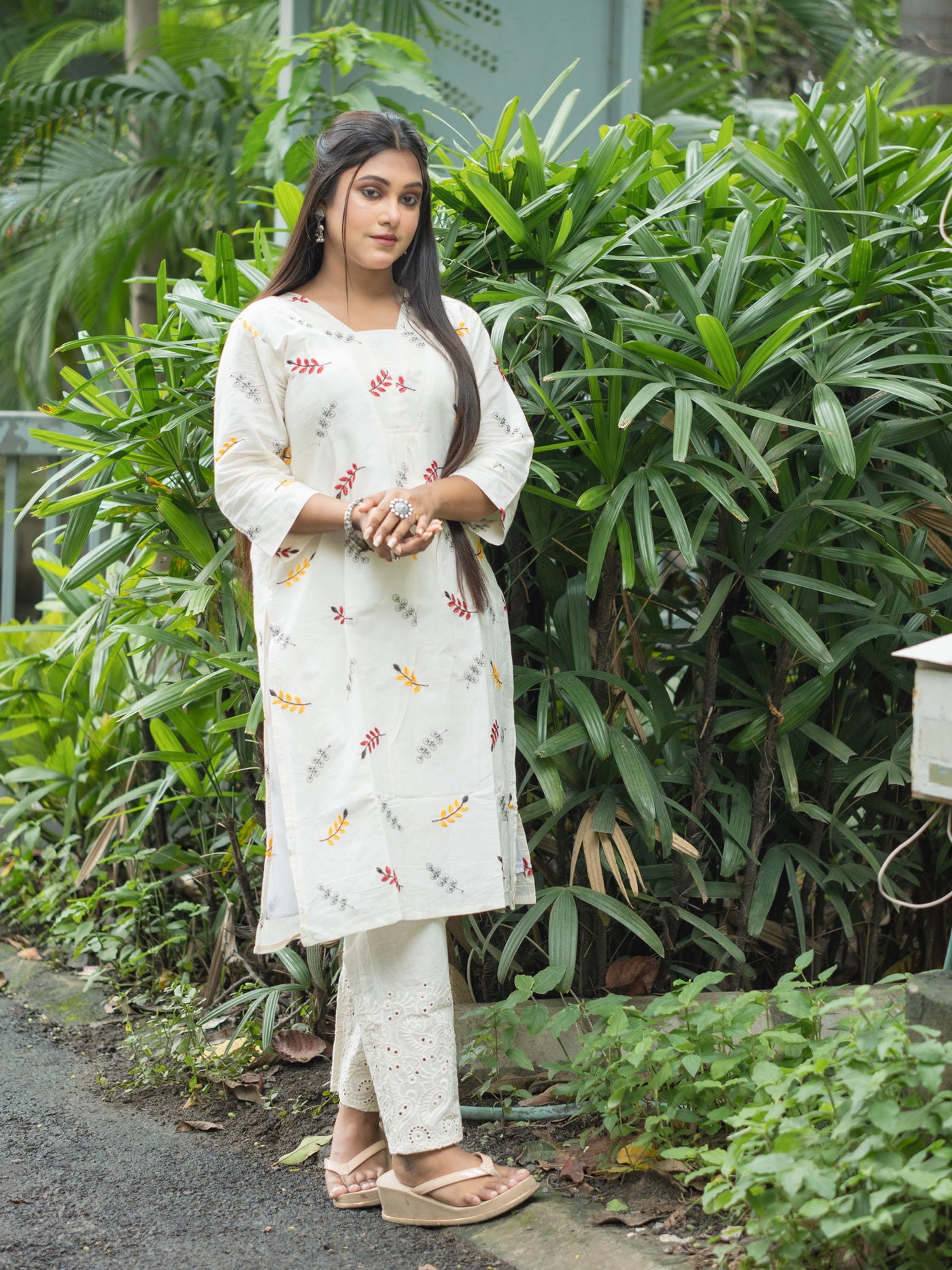 Morning Bloom White Embroidered Cotton Kurta