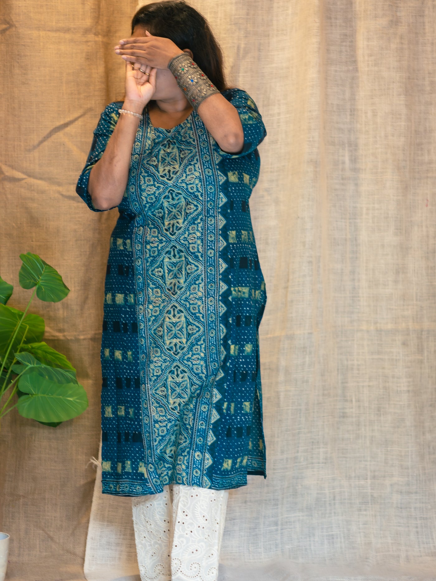 Neela Printed Cotton Kurta - Uttariya
