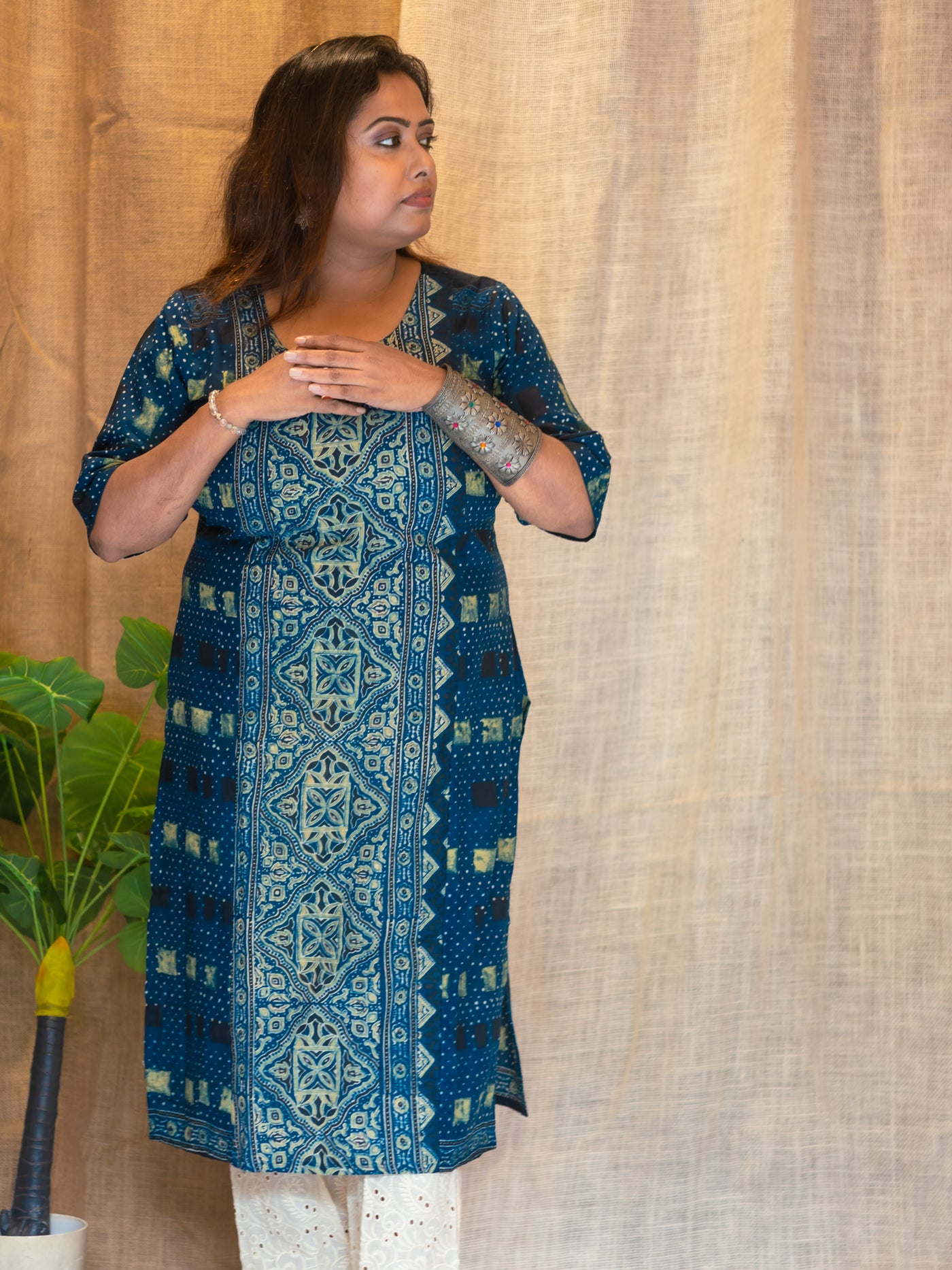 Neela Printed Cotton Kurta - Uttariya