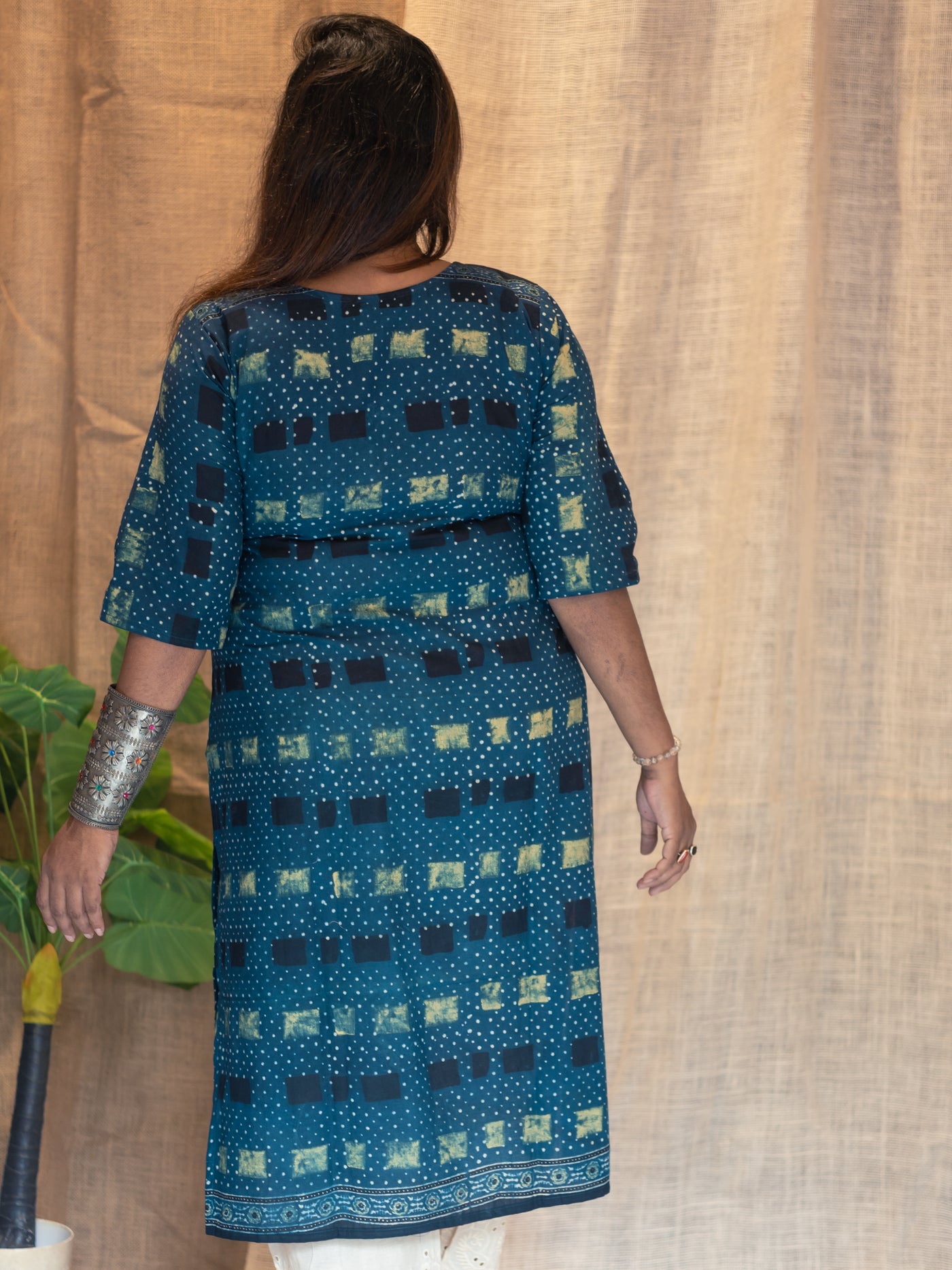 Neela Printed Cotton Kurta - Uttariya