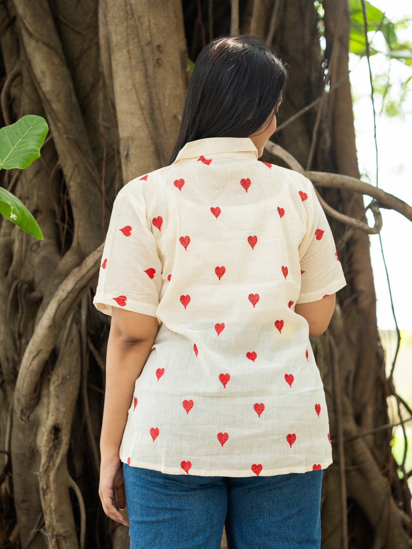 White heart shirt - Uttariya