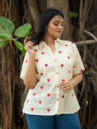 White heart shirt - Uttariya