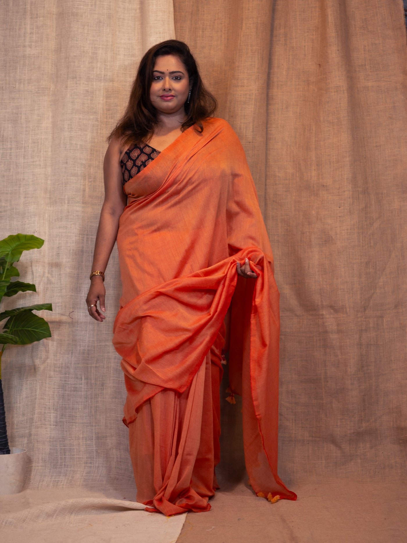 Sheen Cotton Linen Saree