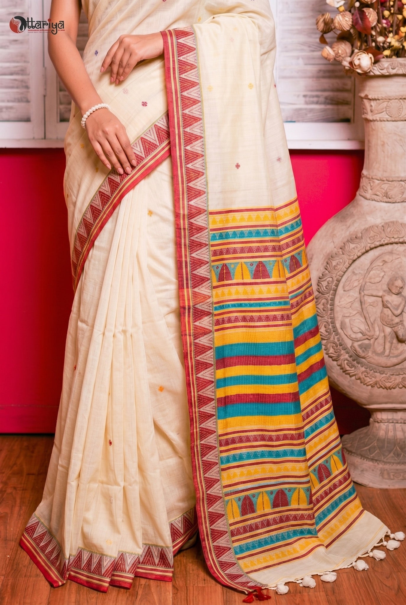 Lalavo Dongria Saree - Uttariya