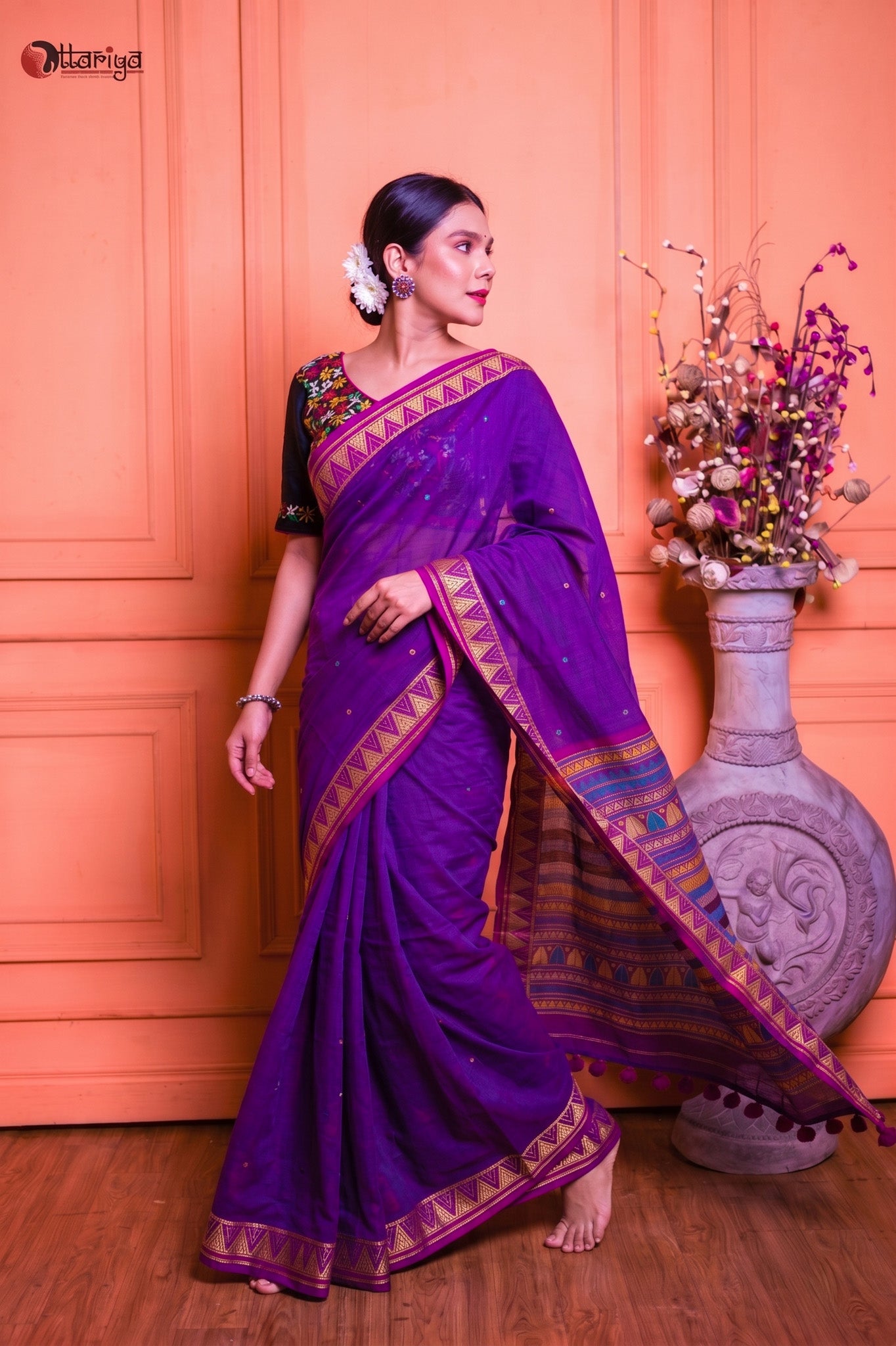 Nakshi  Dongria Saree - Uttariya