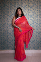 Agun — Handwoven Mul Cotton Check Saree - Uttariya