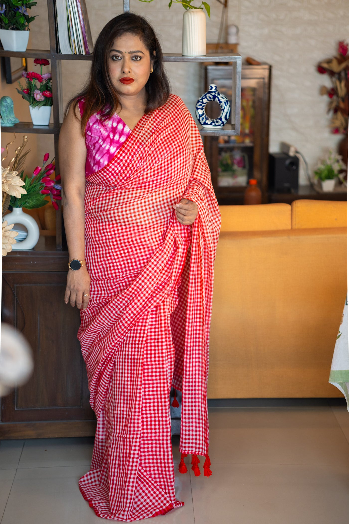 Red checkmate Saree - Uttariya