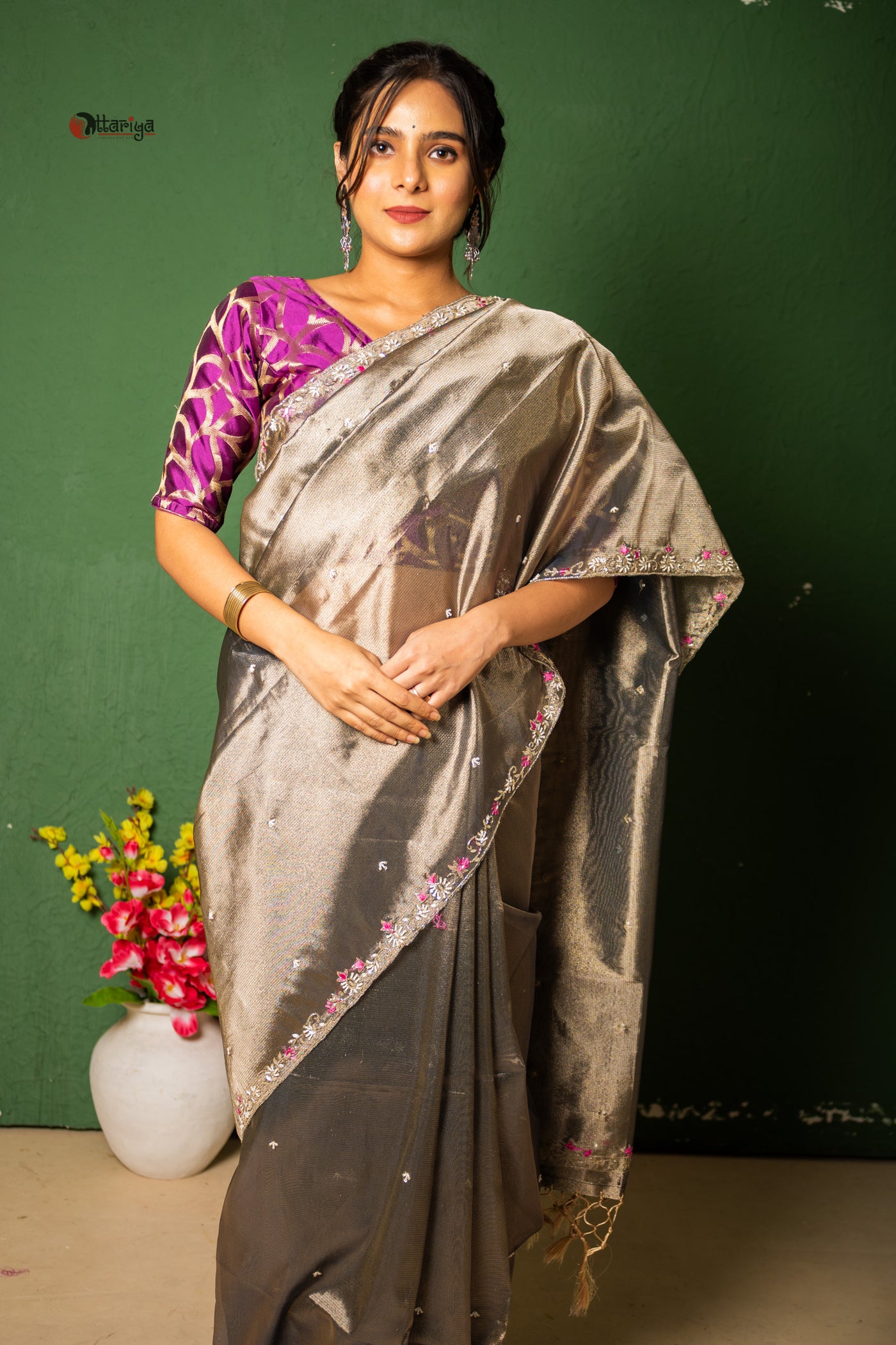 Elevate Your Glam Look - Uttariya