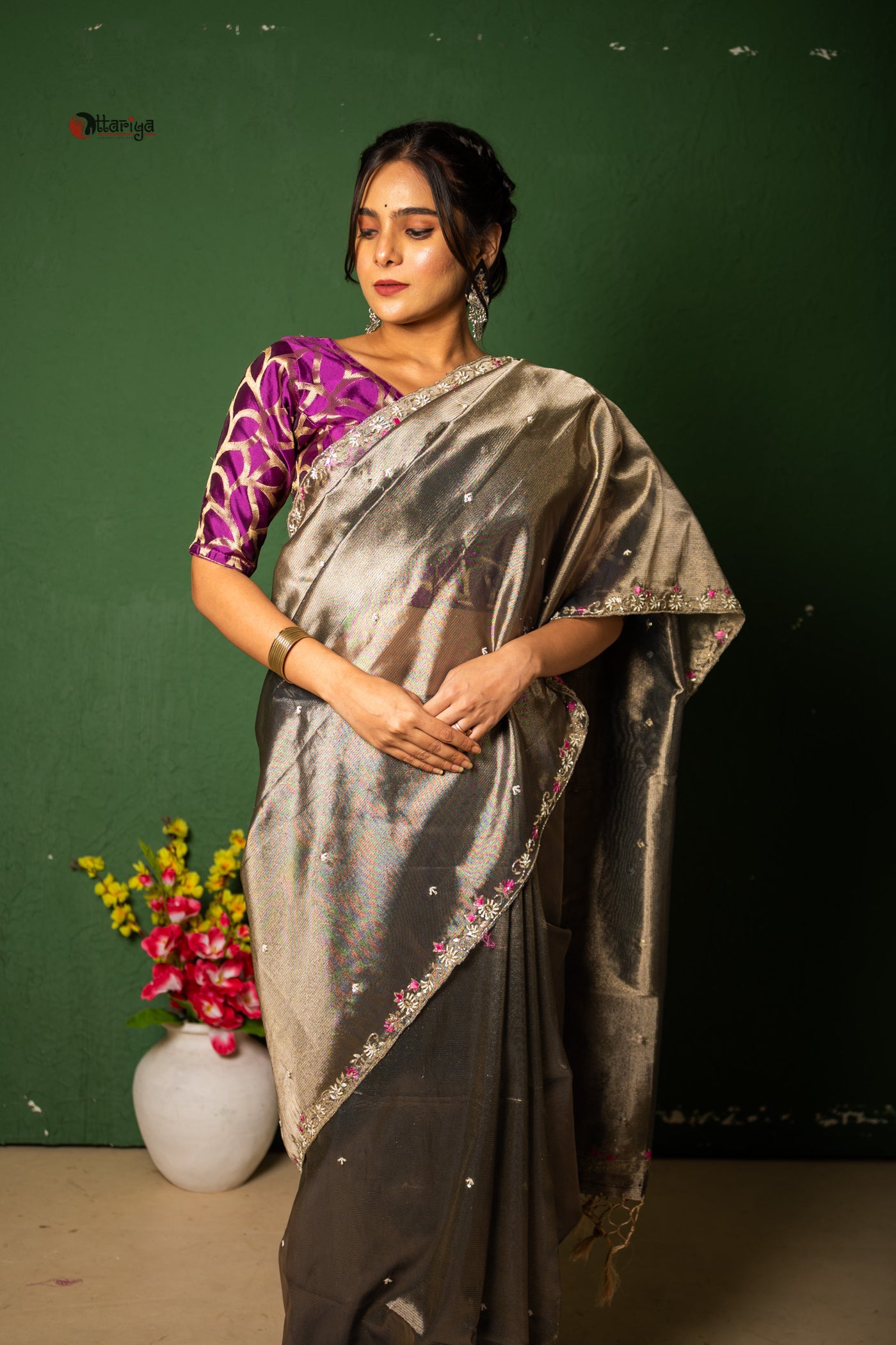 Elevate Your Glam Look - Uttariya