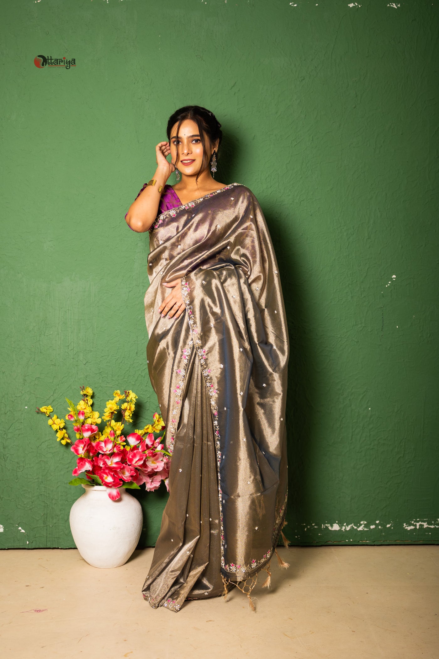 Elevate Your Glam Look - Uttariya