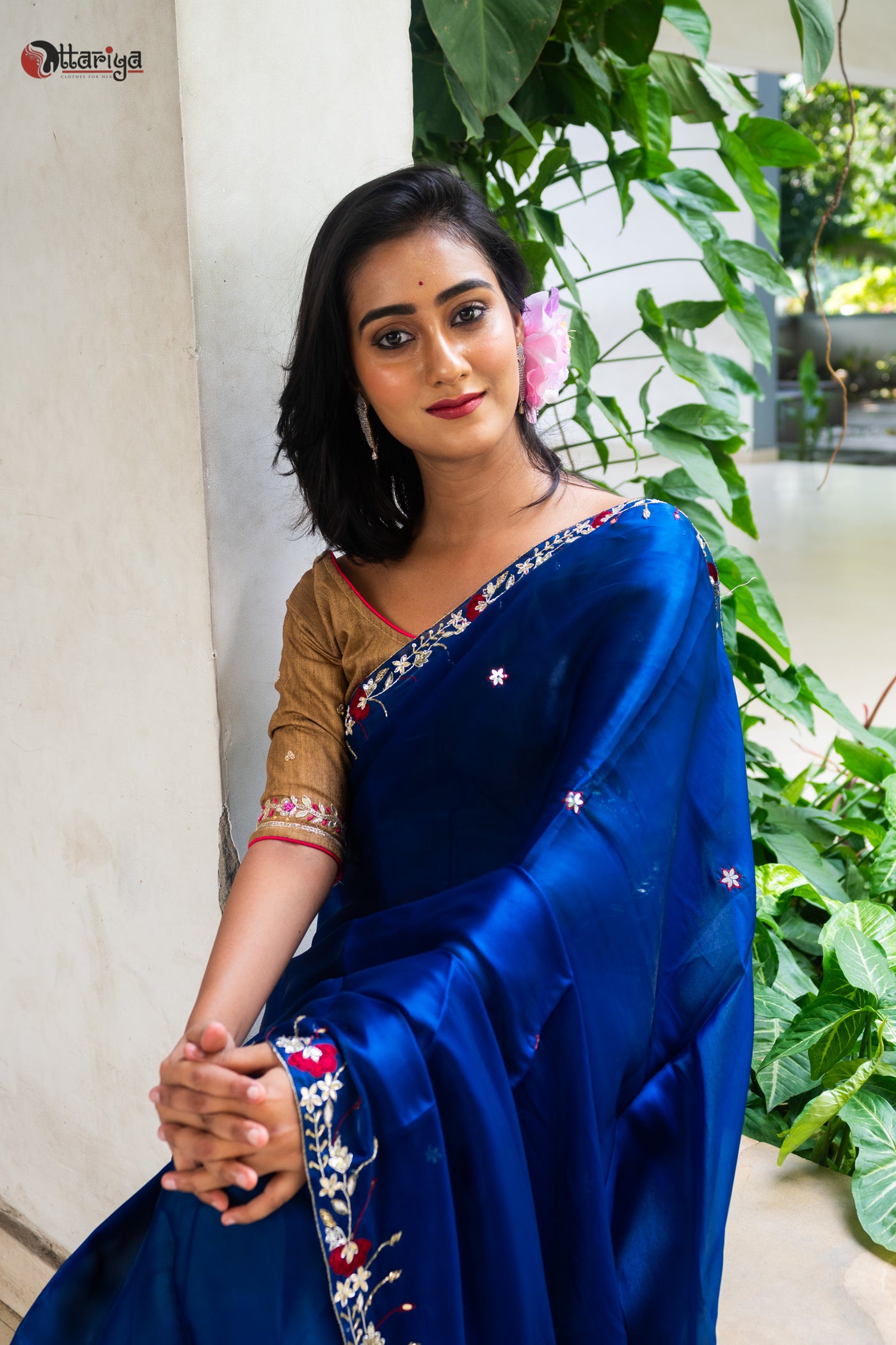 Splendor Zardosi Silk Saree - Uttariya