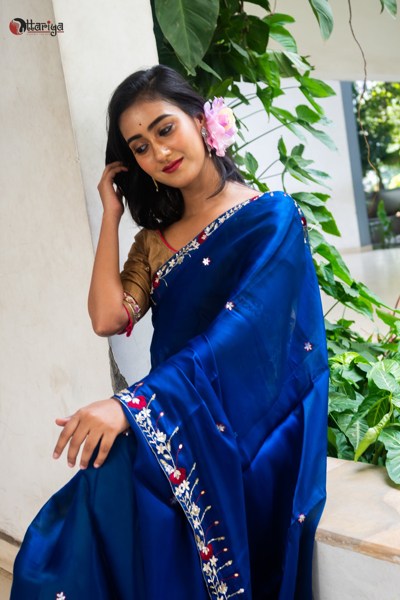 Splendor Zardosi Silk Saree - Uttariya