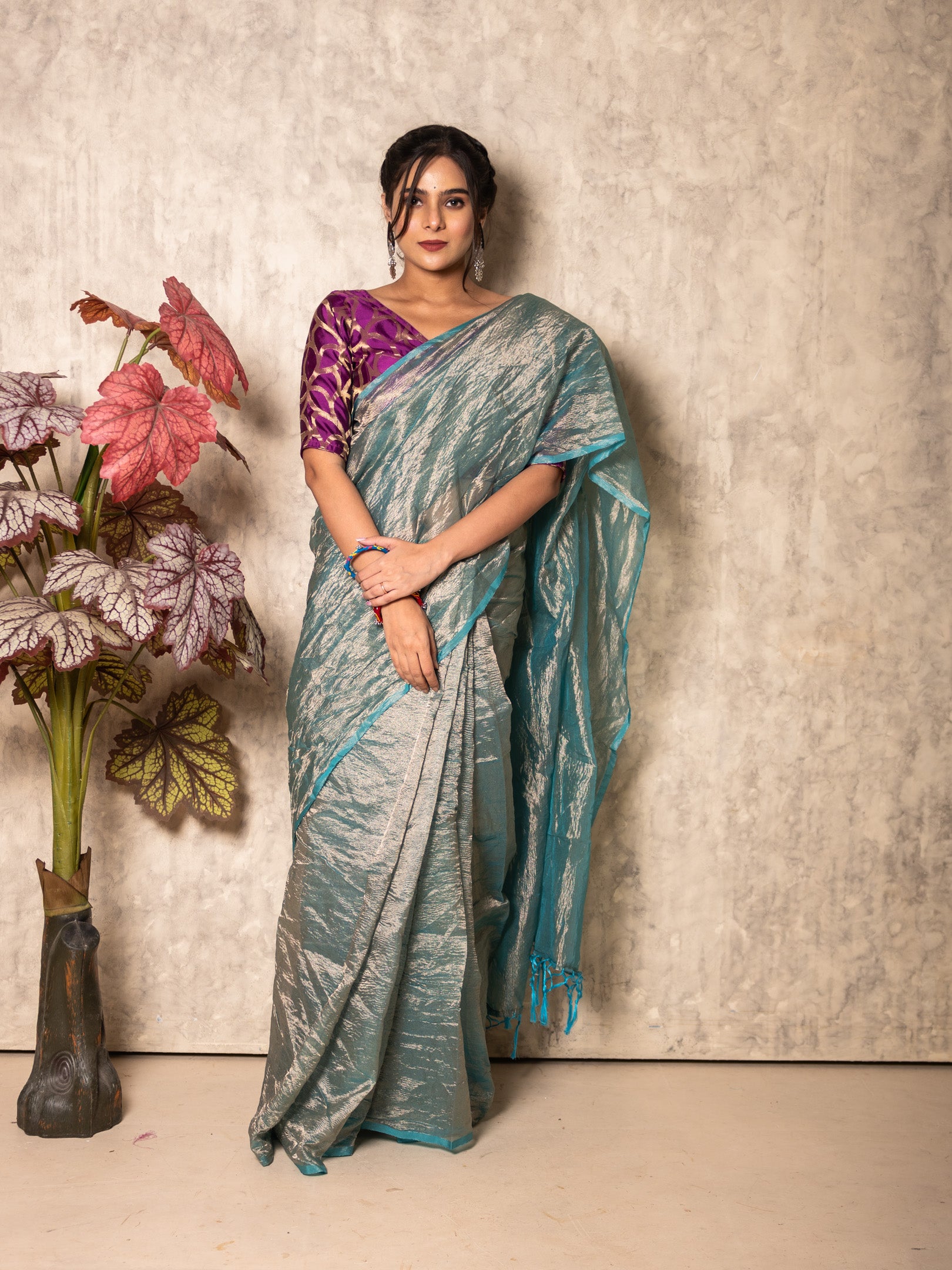 CrinkleGlow Delight Saree