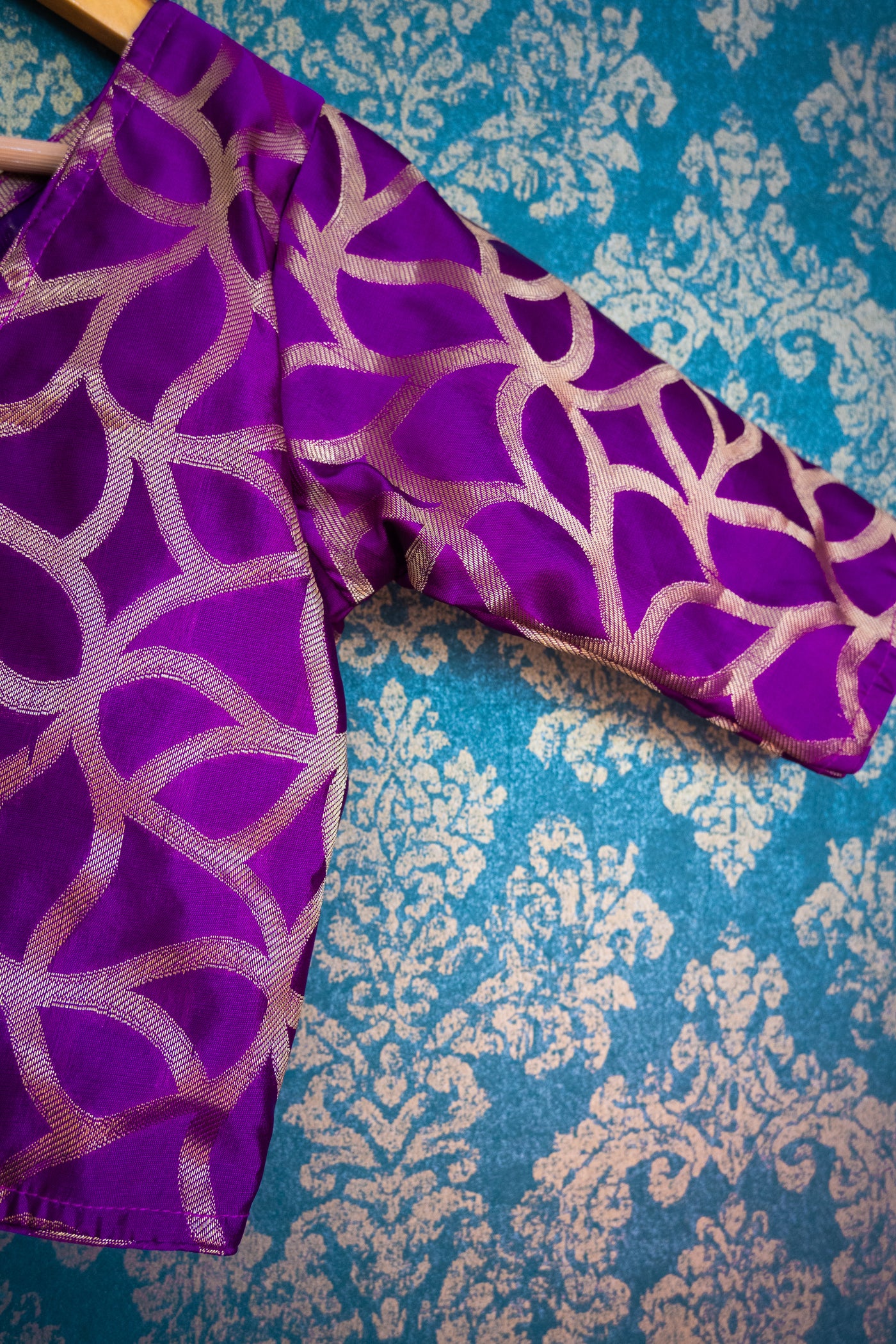 Berry Banarasi blouse - Uttariya