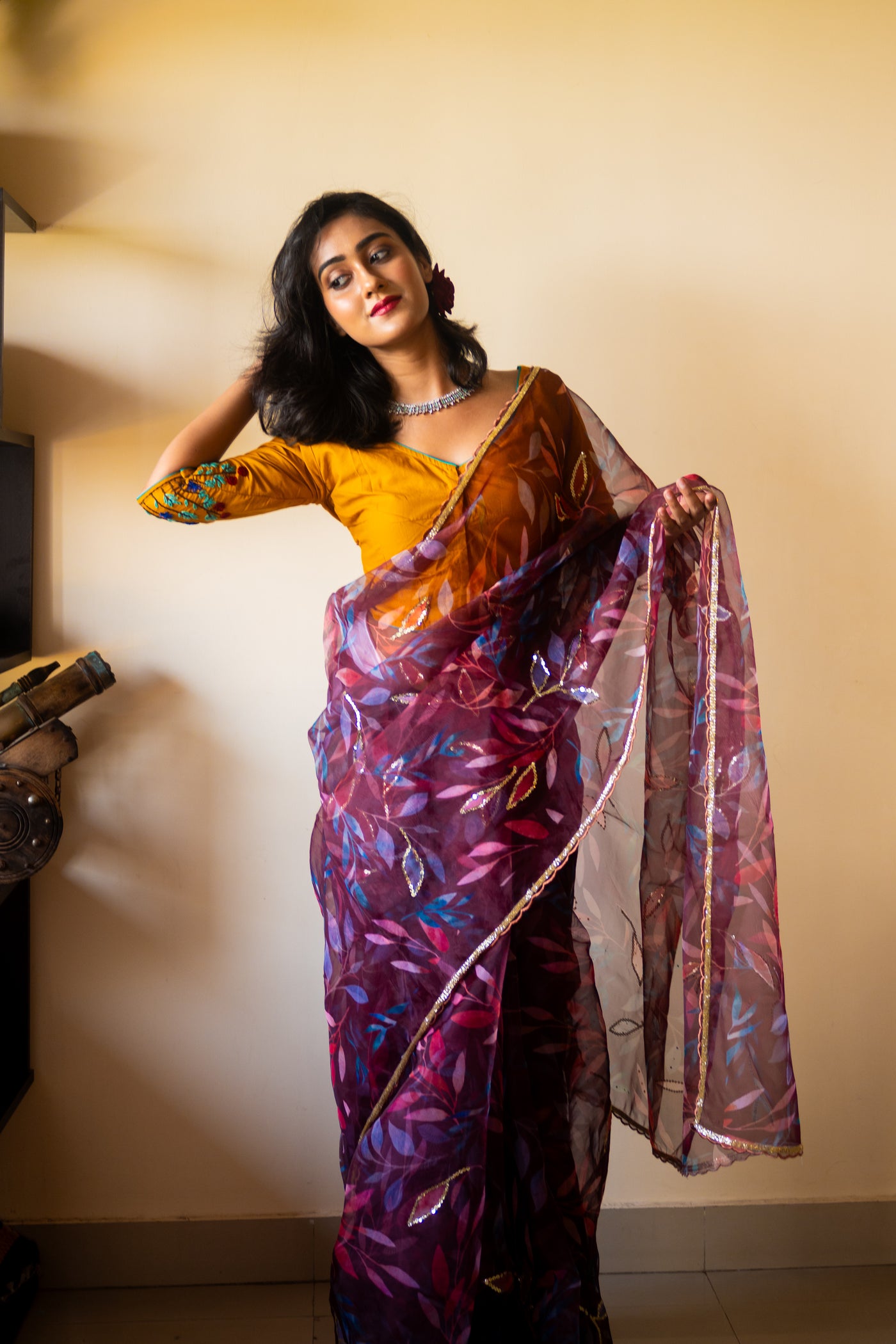 Wine organza Zardosi saree - Uttariya