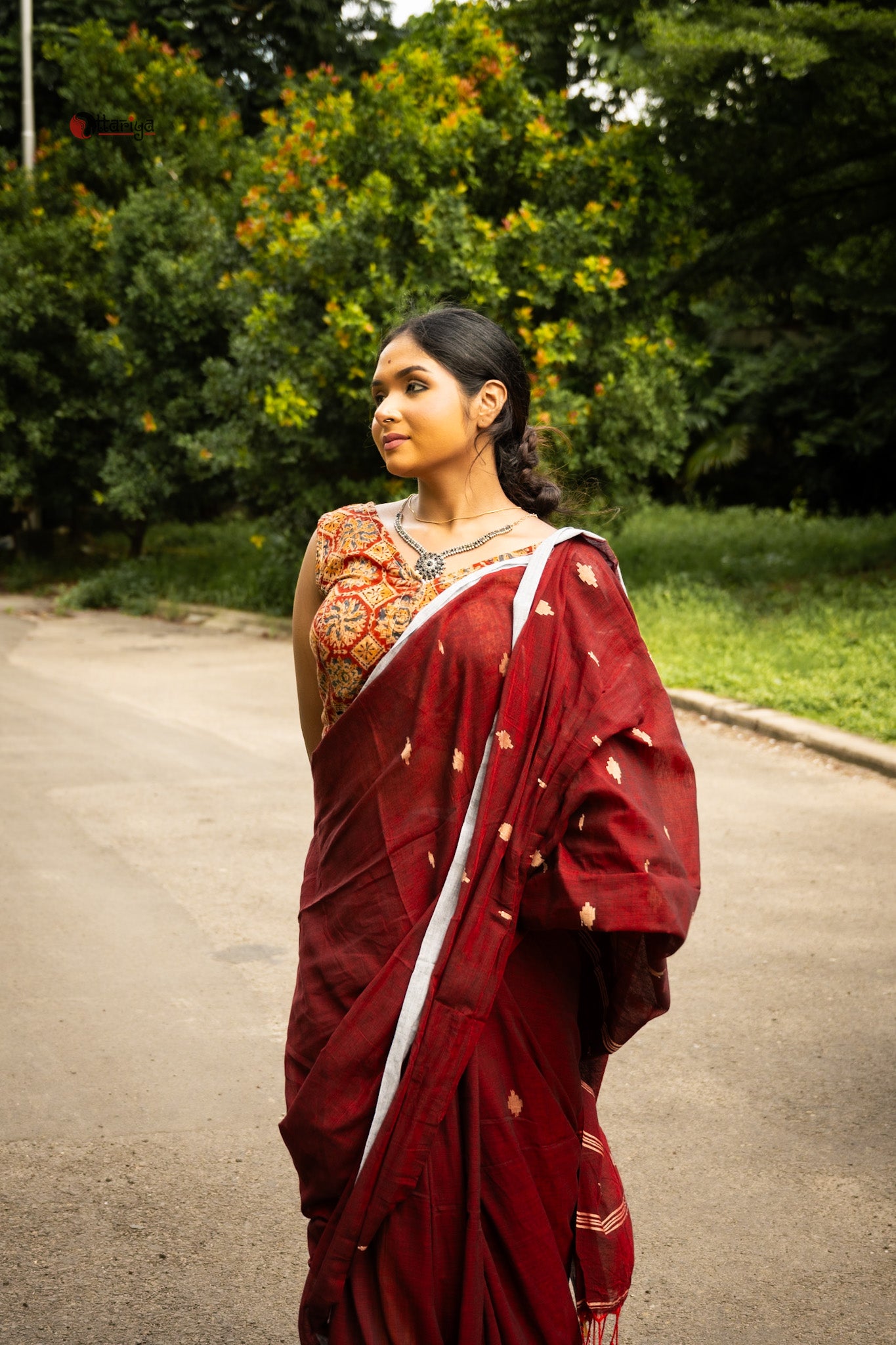 Maroon jamdani saree