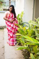 Pink Berry Linen Saree - Uttariya