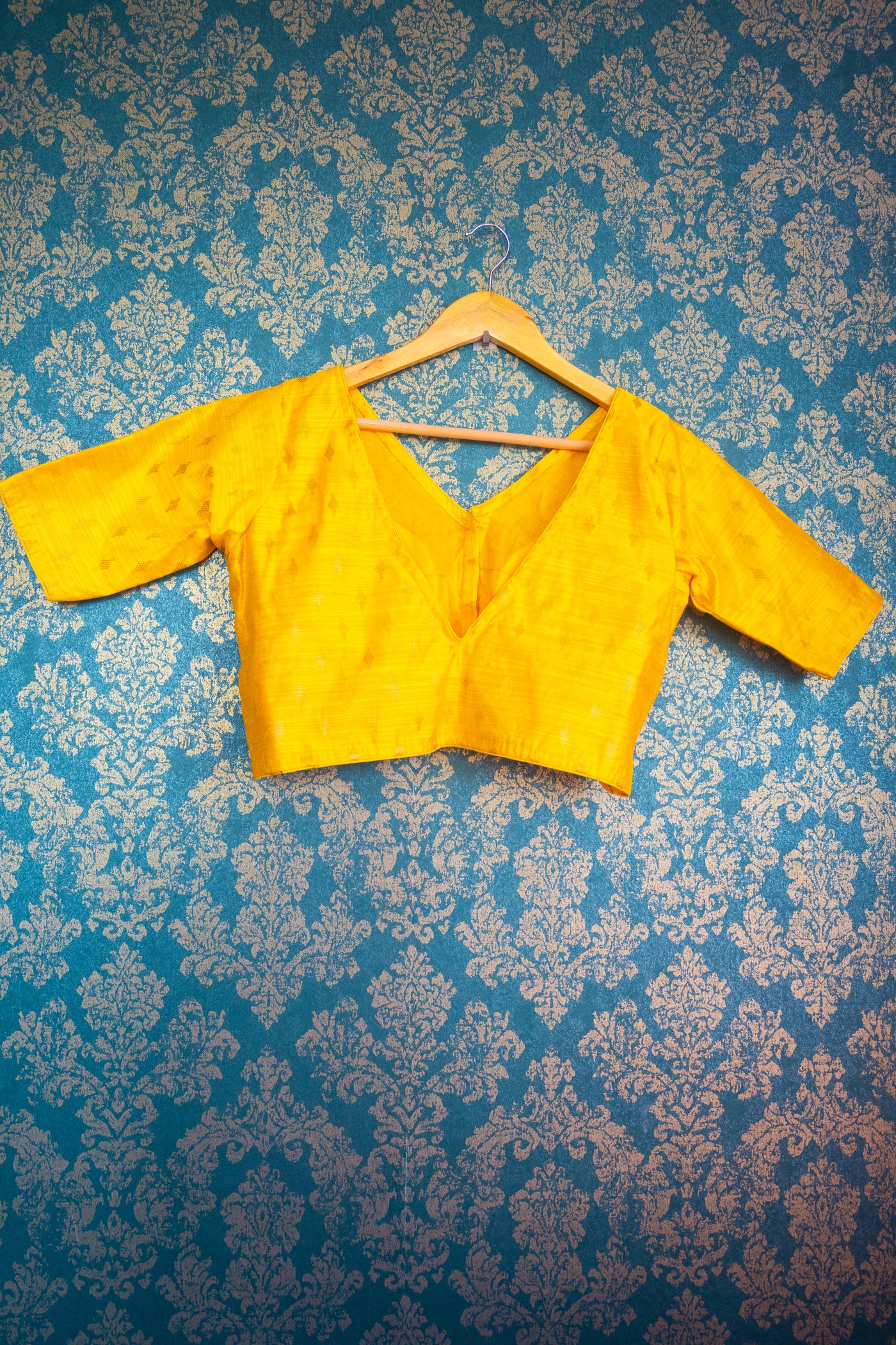Yellow blouse - Uttariya