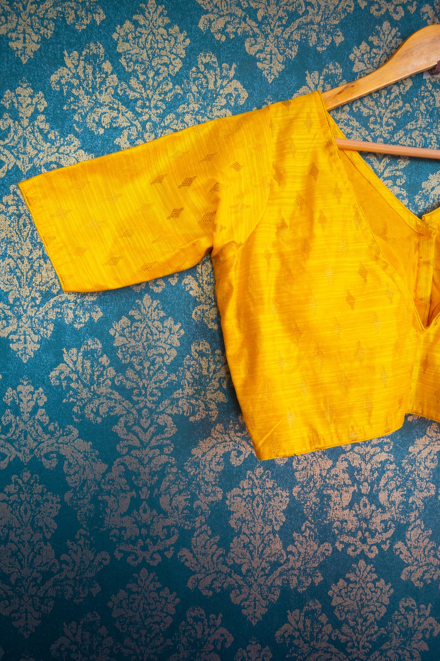 Yellow blouse - Uttariya
