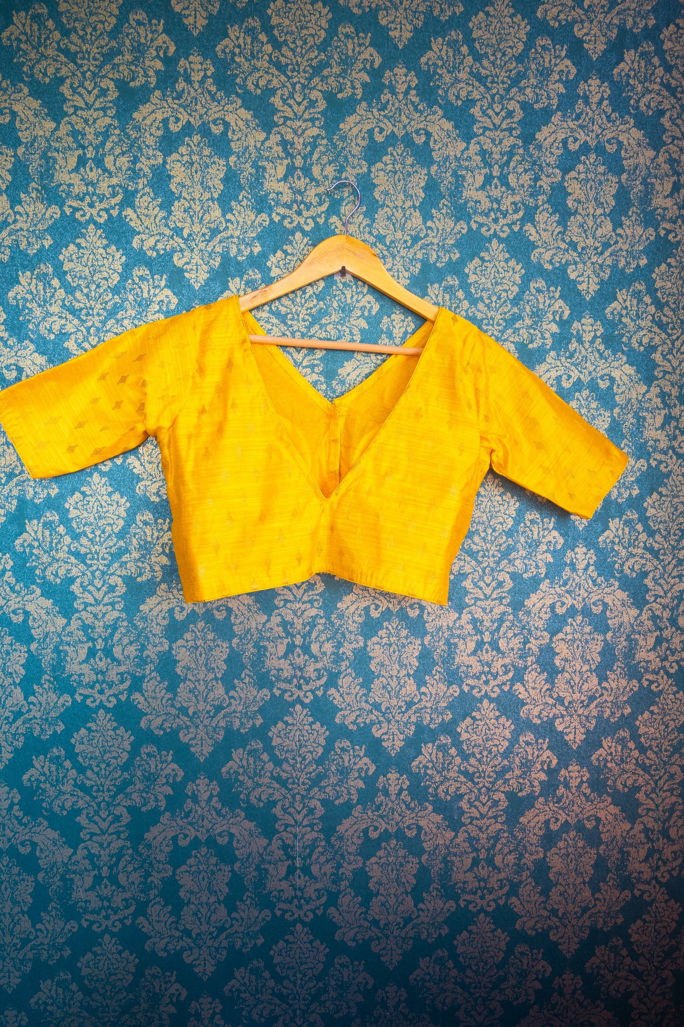 Yellow blouse - Uttariya
