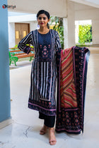 Black Pashmina Cotton Suit Set - Uttariya