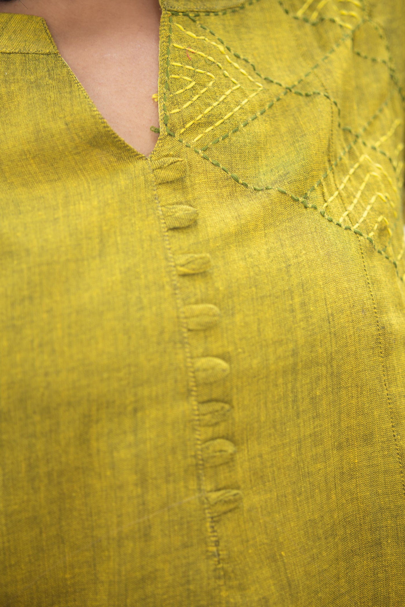 Haimanti Handwoven Linen spun Kurta - Uttariya