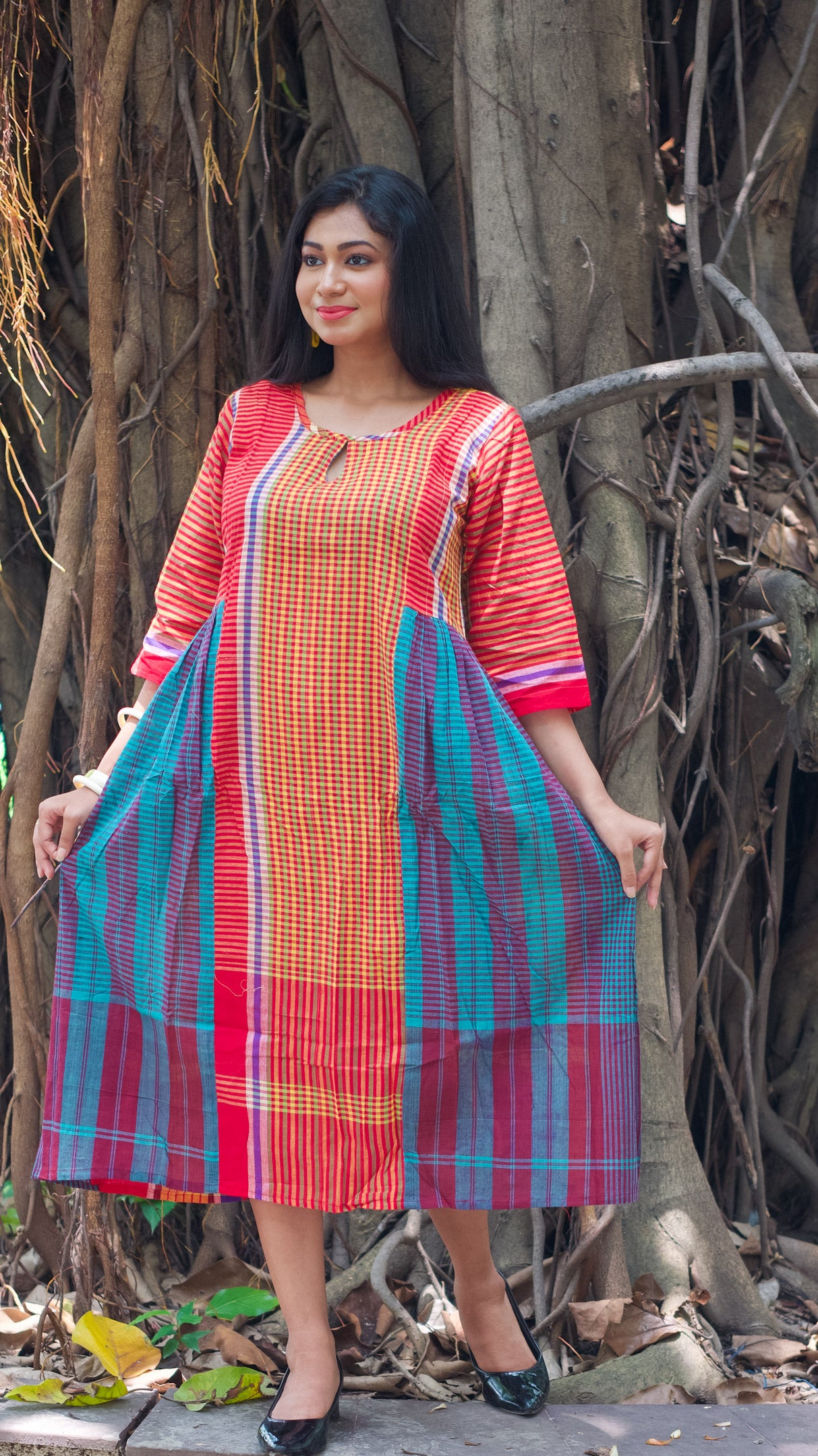 Phagun — Handwoven Gamcha Cotton Dress - Uttariya