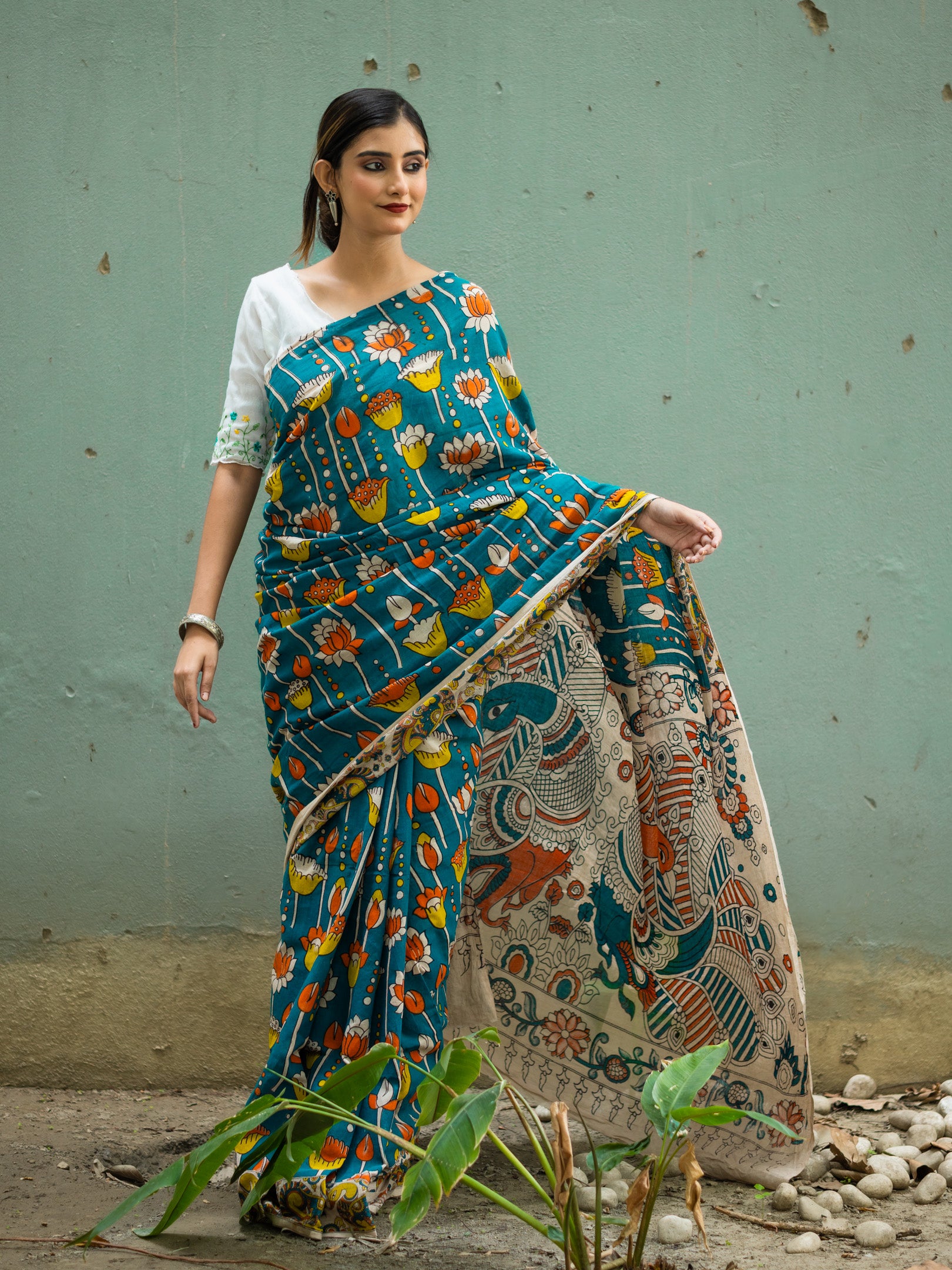 Nil Padma Kalamkari Saree