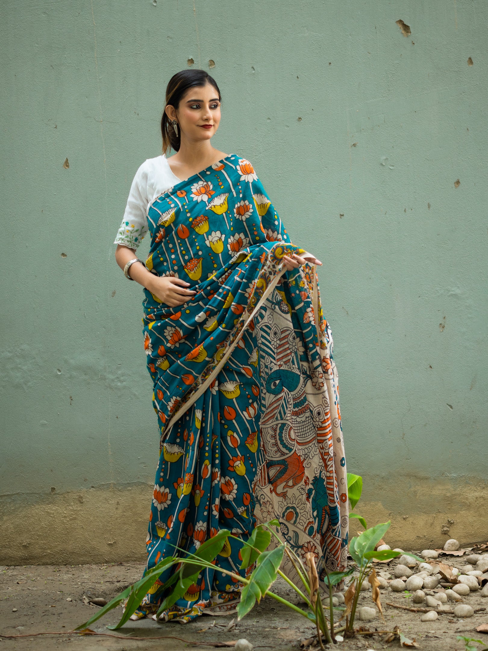 Nil Padma Kalamkari Saree