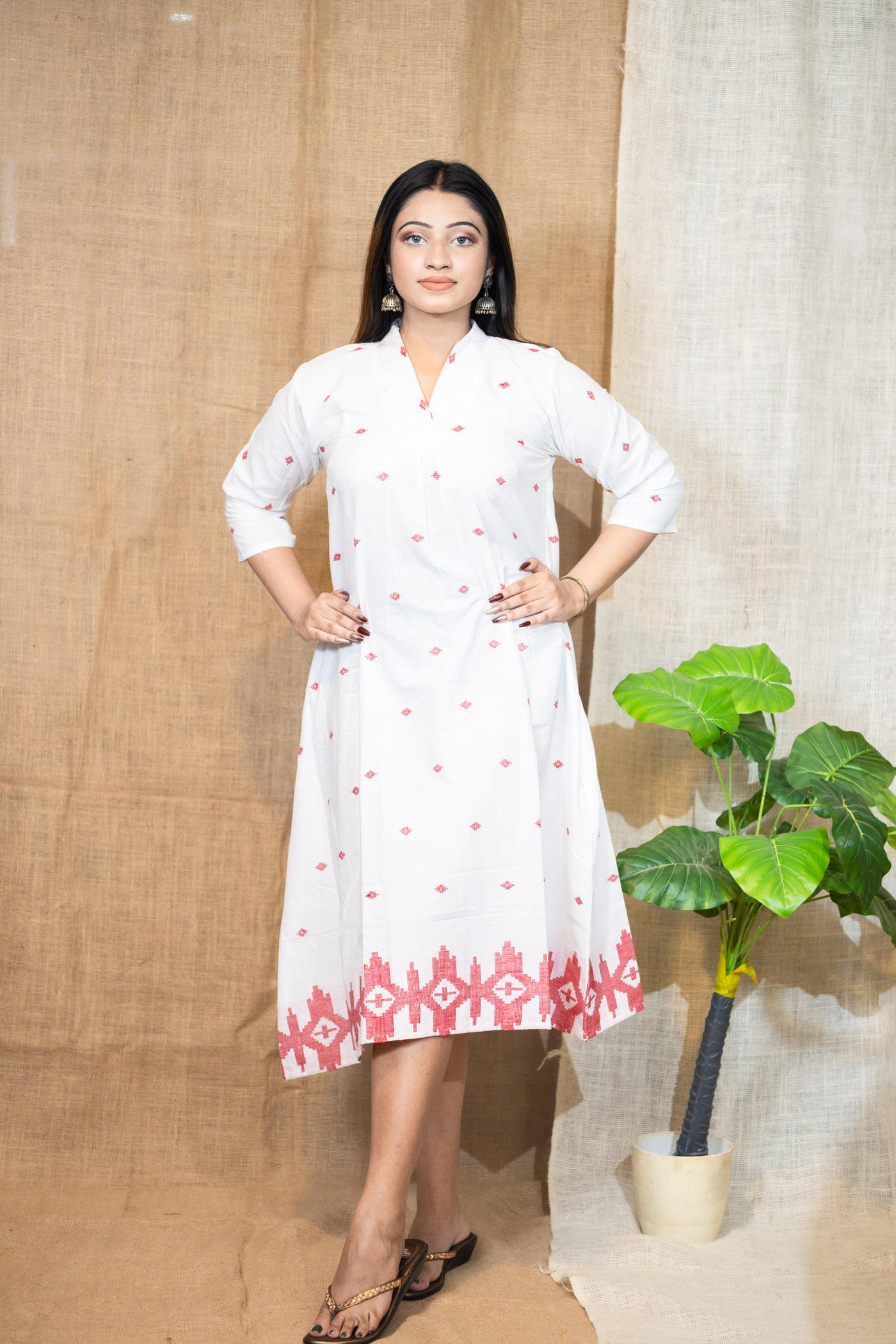 Shankha — Handwoven Jamdani Dress - Uttariya