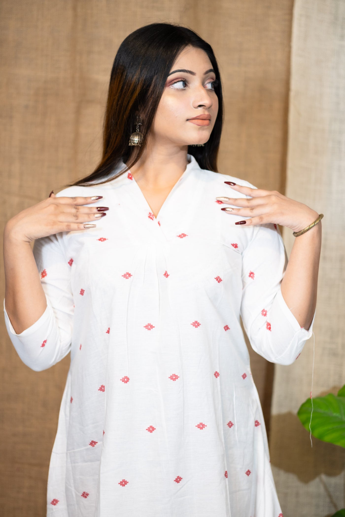 Shankha — Handwoven Jamdani Dress - Uttariya