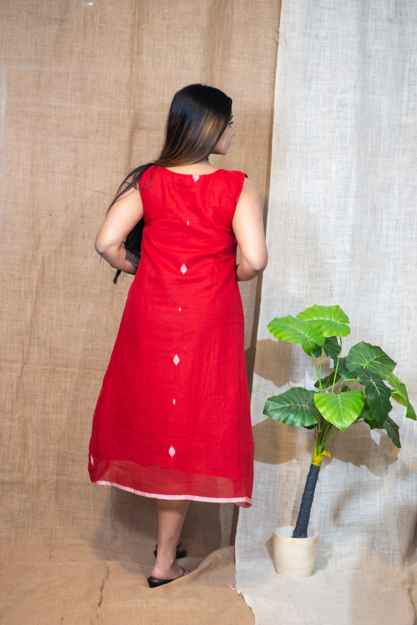 Red Jamdani Dress - Uttariya