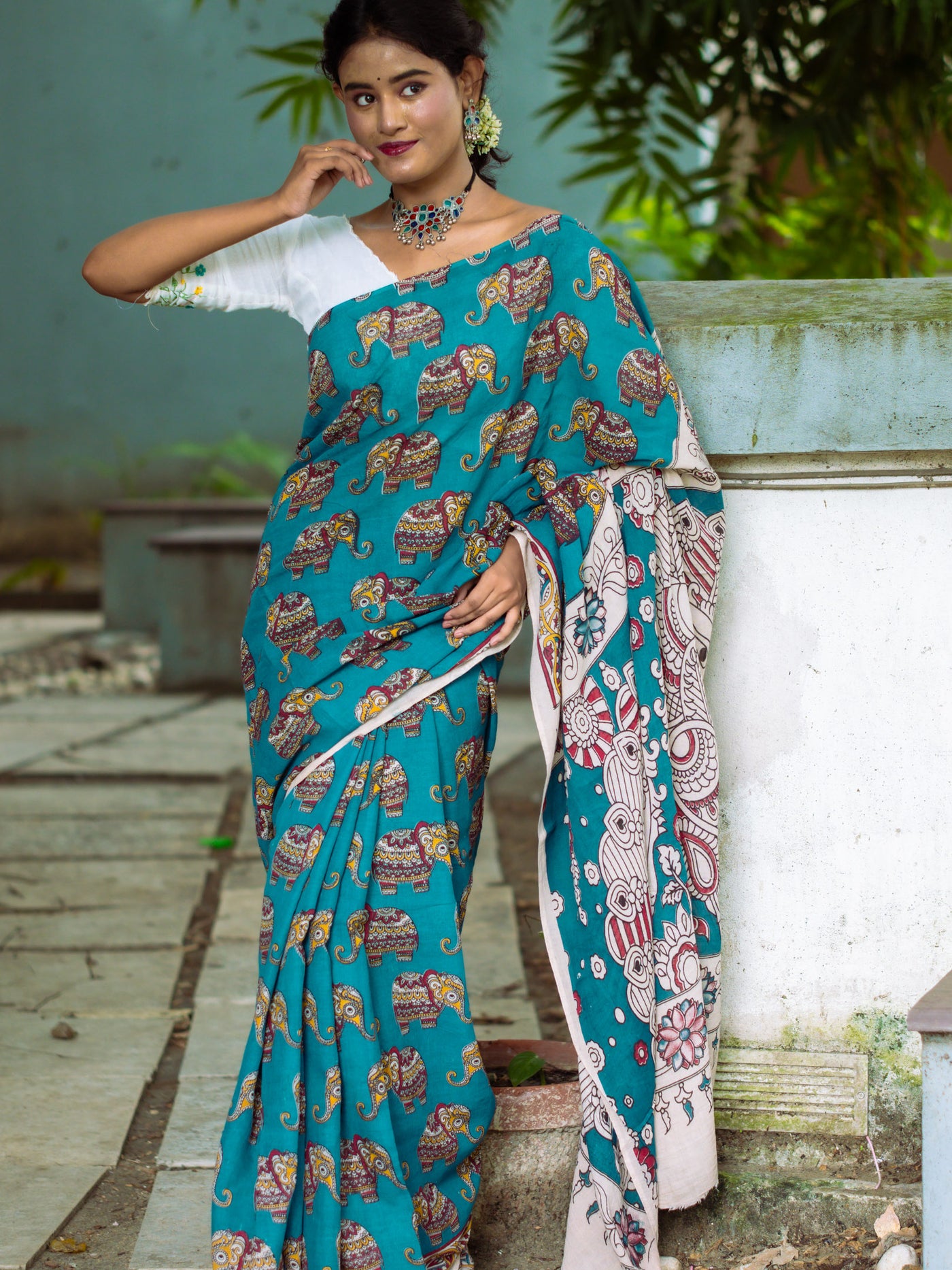 Aqua Elephant Motifs Kalamkari Cotton Saree - Uttariya