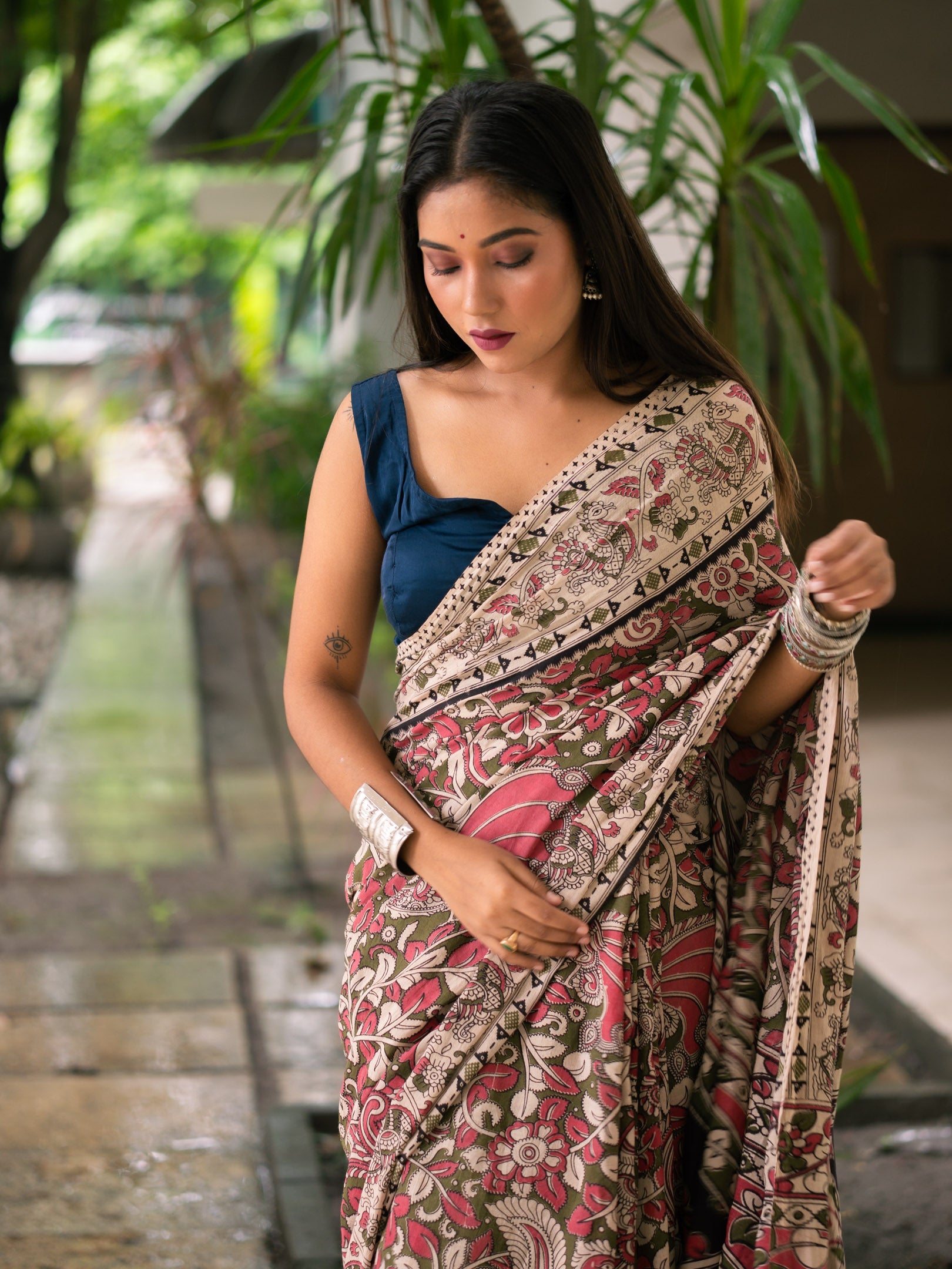 Cocoa Rose Aviary Kalamkari Cotton Saree