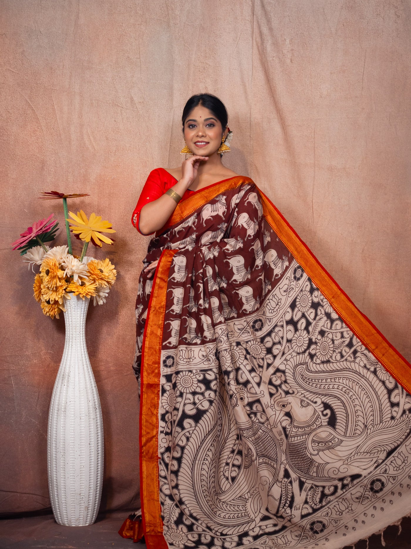 Heritage Drapes Silk Saree - Uttariya