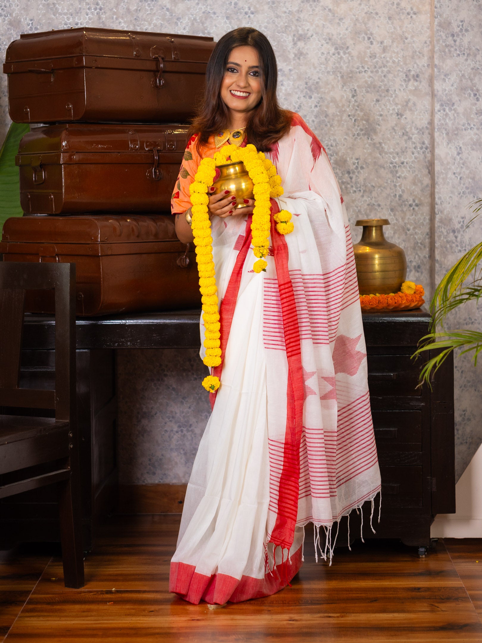 Aparajita – Red & White Bengal Cotton Saree