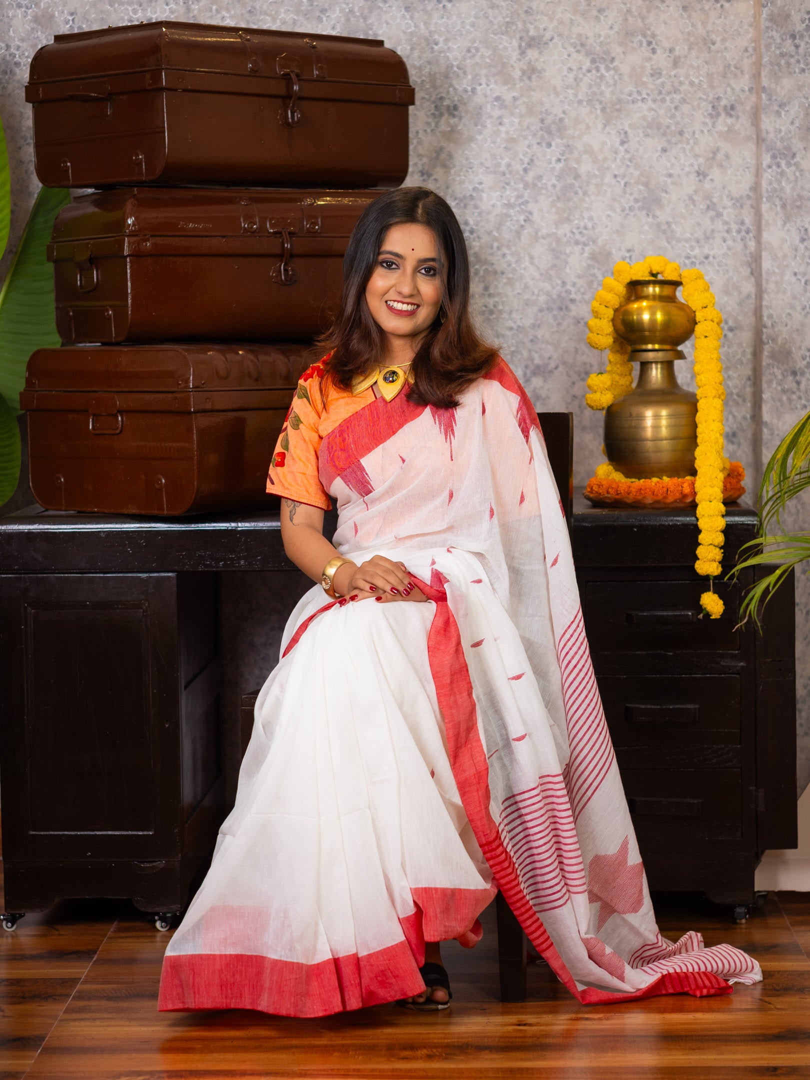 Aparajita – Red & White Bengal Cotton Saree