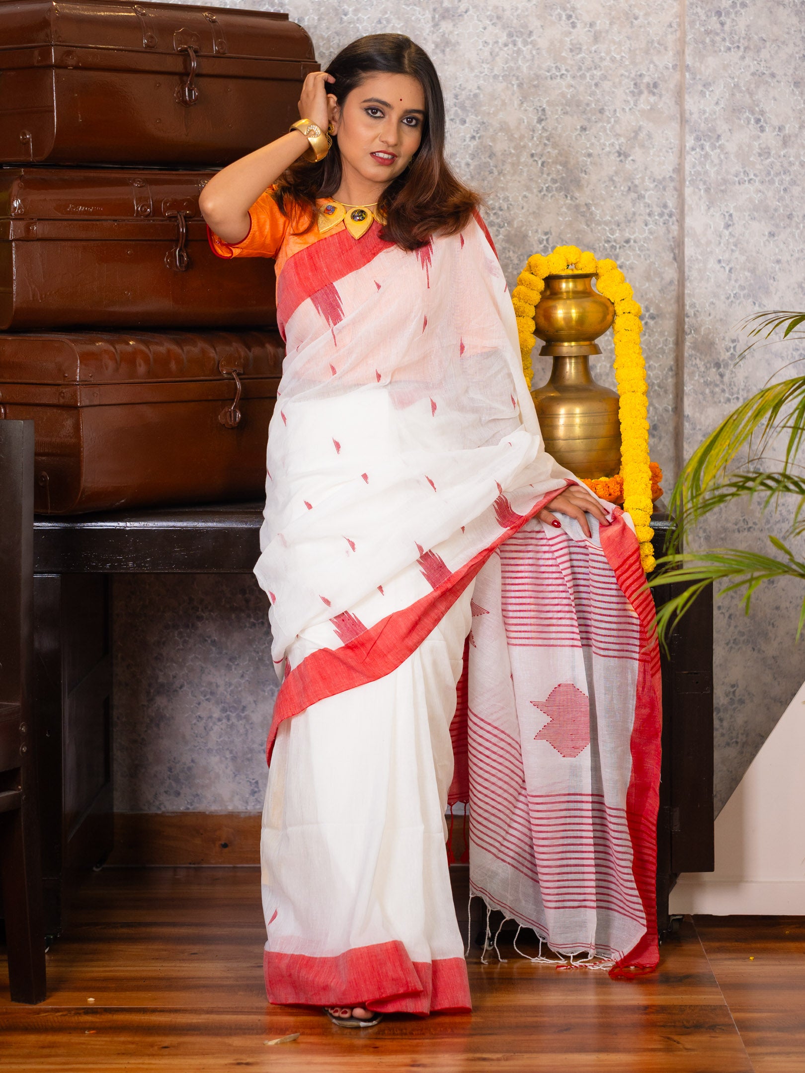 Aparajita – Red & White Bengal Cotton Saree