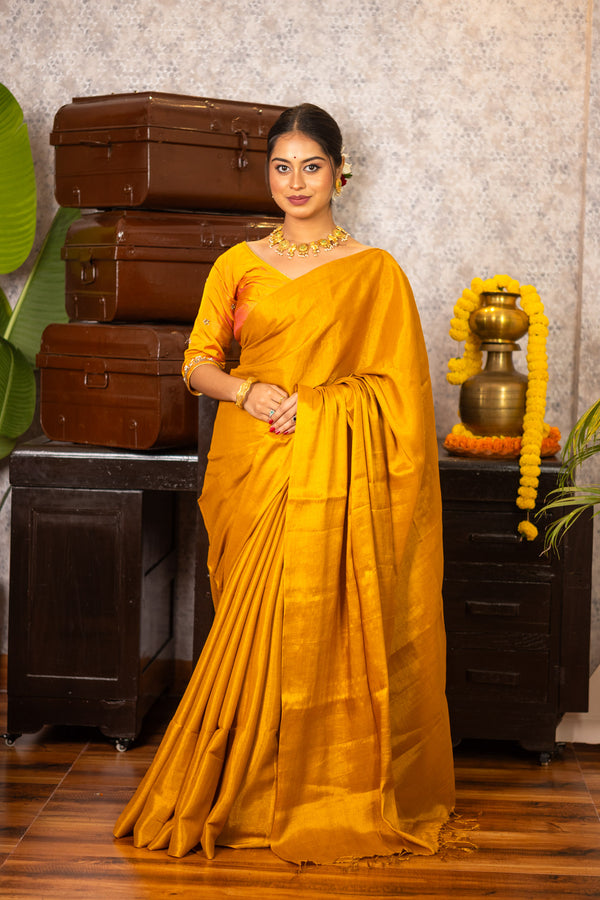 Gold Mulberry silk Saree - Uttariya
