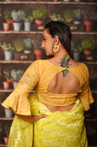 Pestal Love - Uttariya