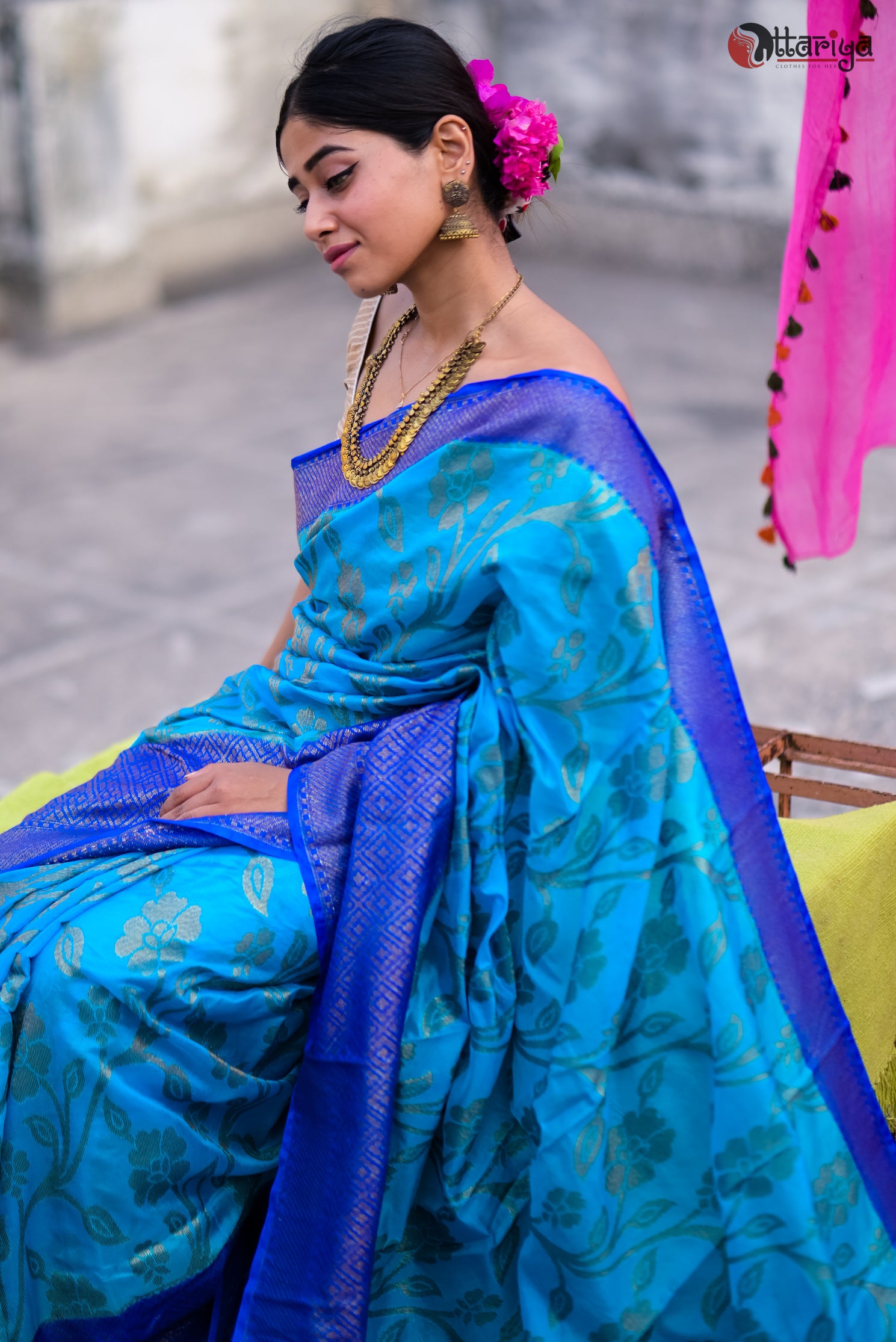 Saree mall Blue & Gold-Toned Woven Design Zari Silk Blend Banarasi Sarees -  Absolutely Desi