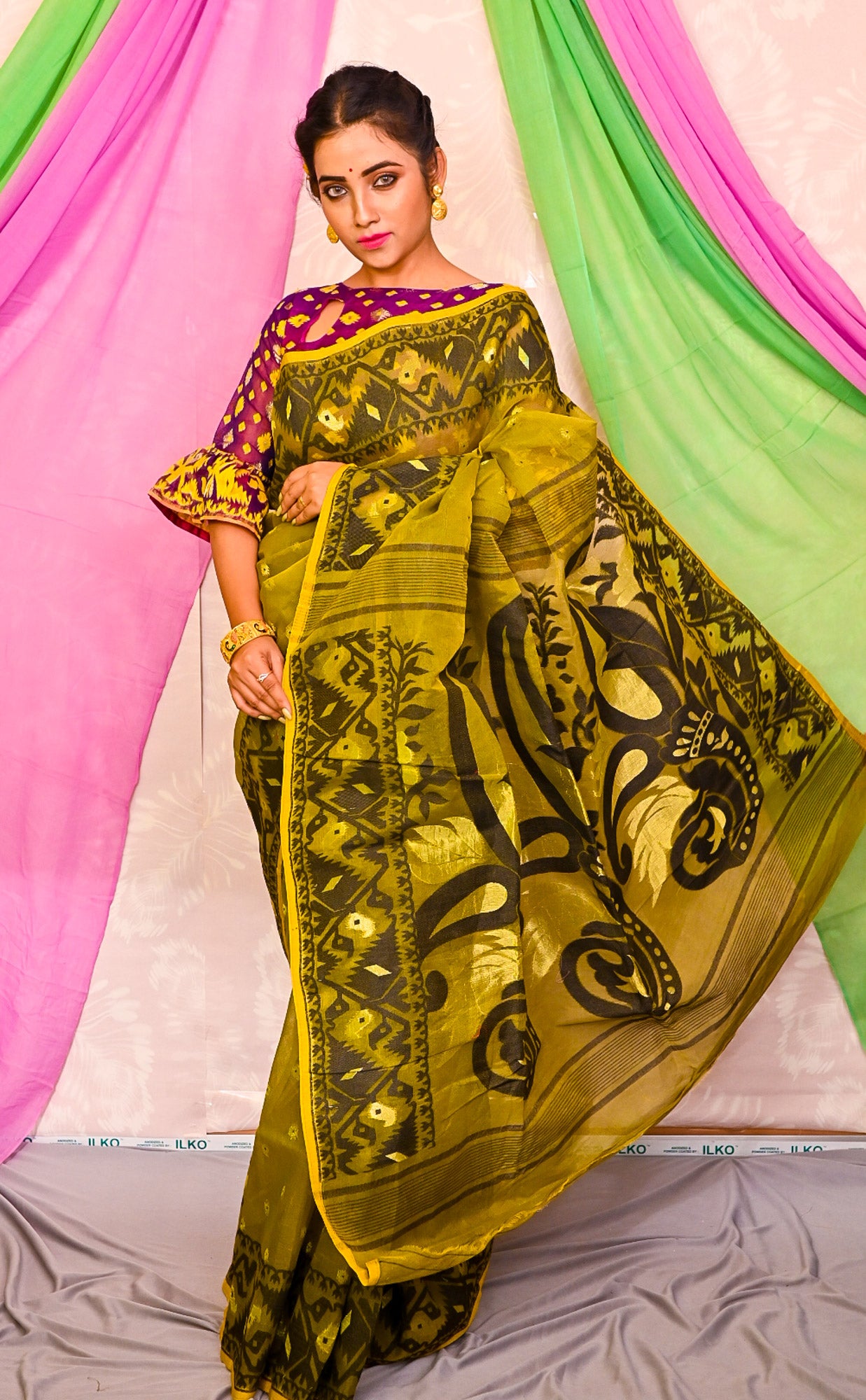 Purple and Yellow Color Jamdani Saree | Jamdani saree, Dhakai jamdani saree,  Purple