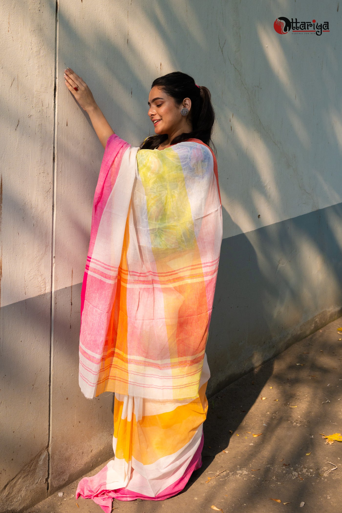 Multi Man Dreamy cotton Saree - Uttariya