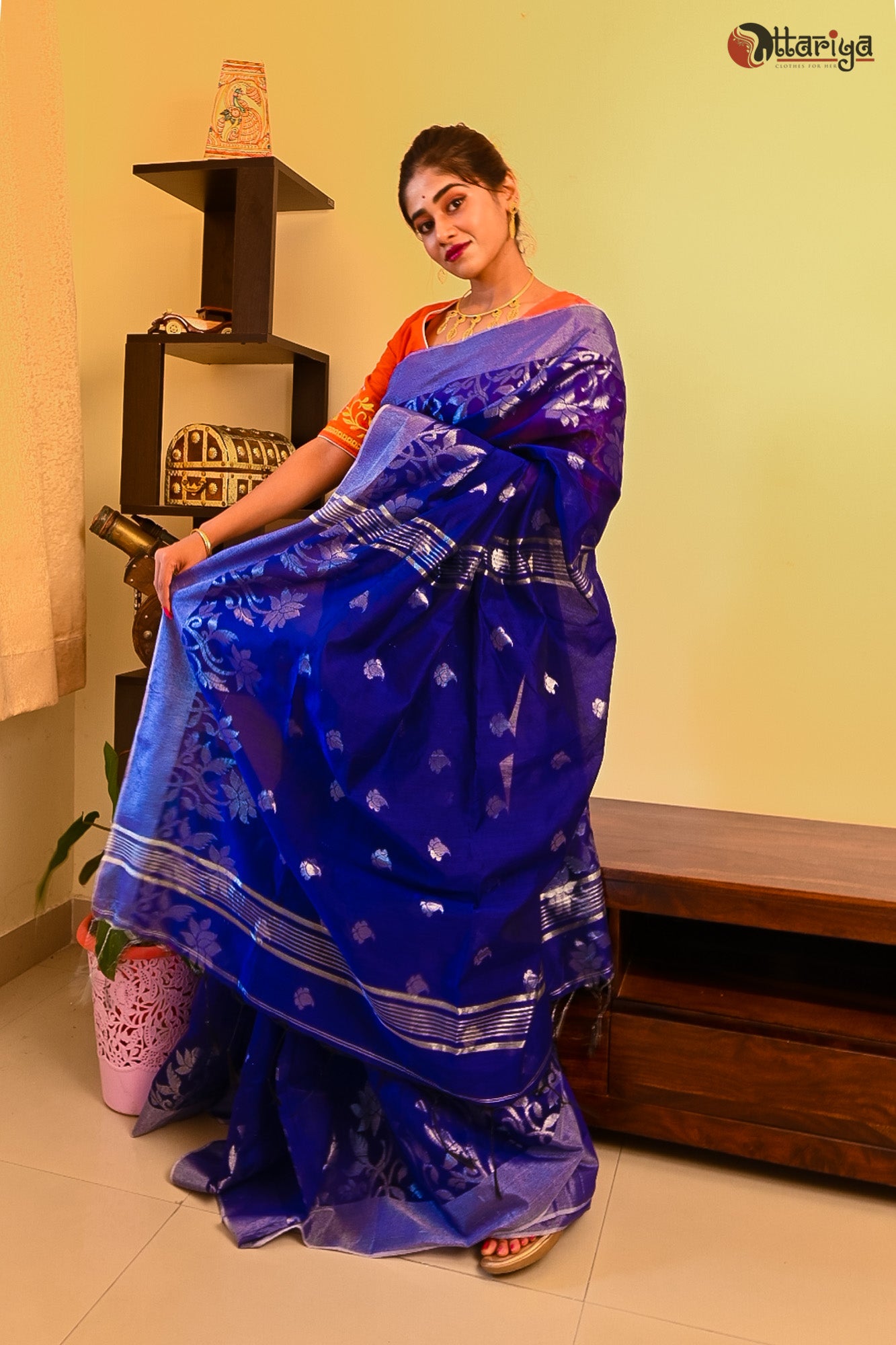 Mayur Kanthi handloom Silk Saree - Uttariya