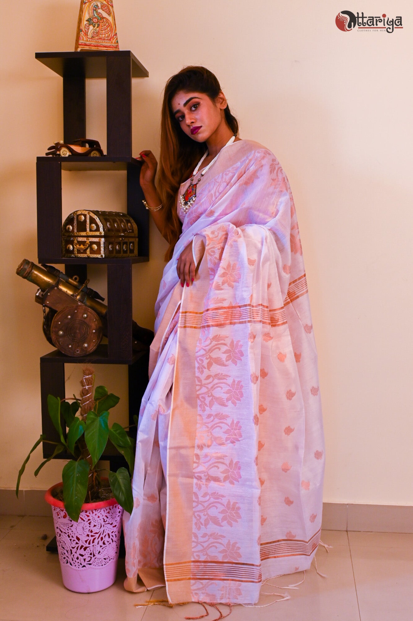 White Handloom Silk Saree