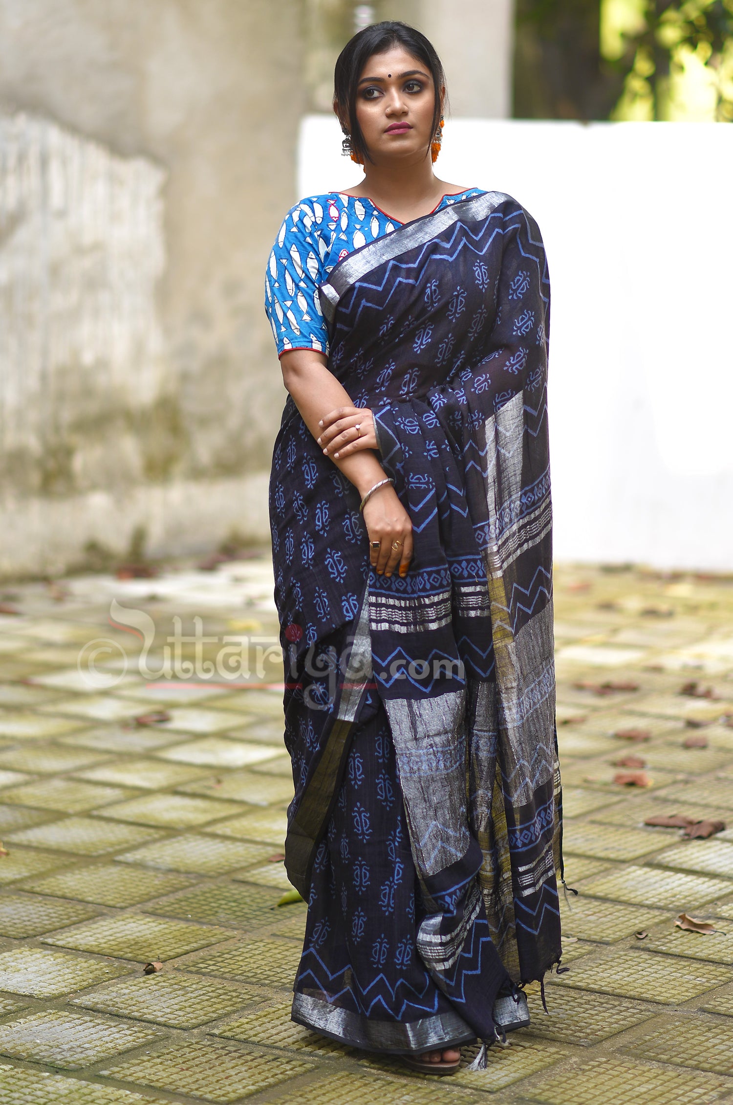 Mulmul Cotton Saree Royal Blue Color Handblock Printed with contrast blouse  - IndieHaat – Indiehaat.com