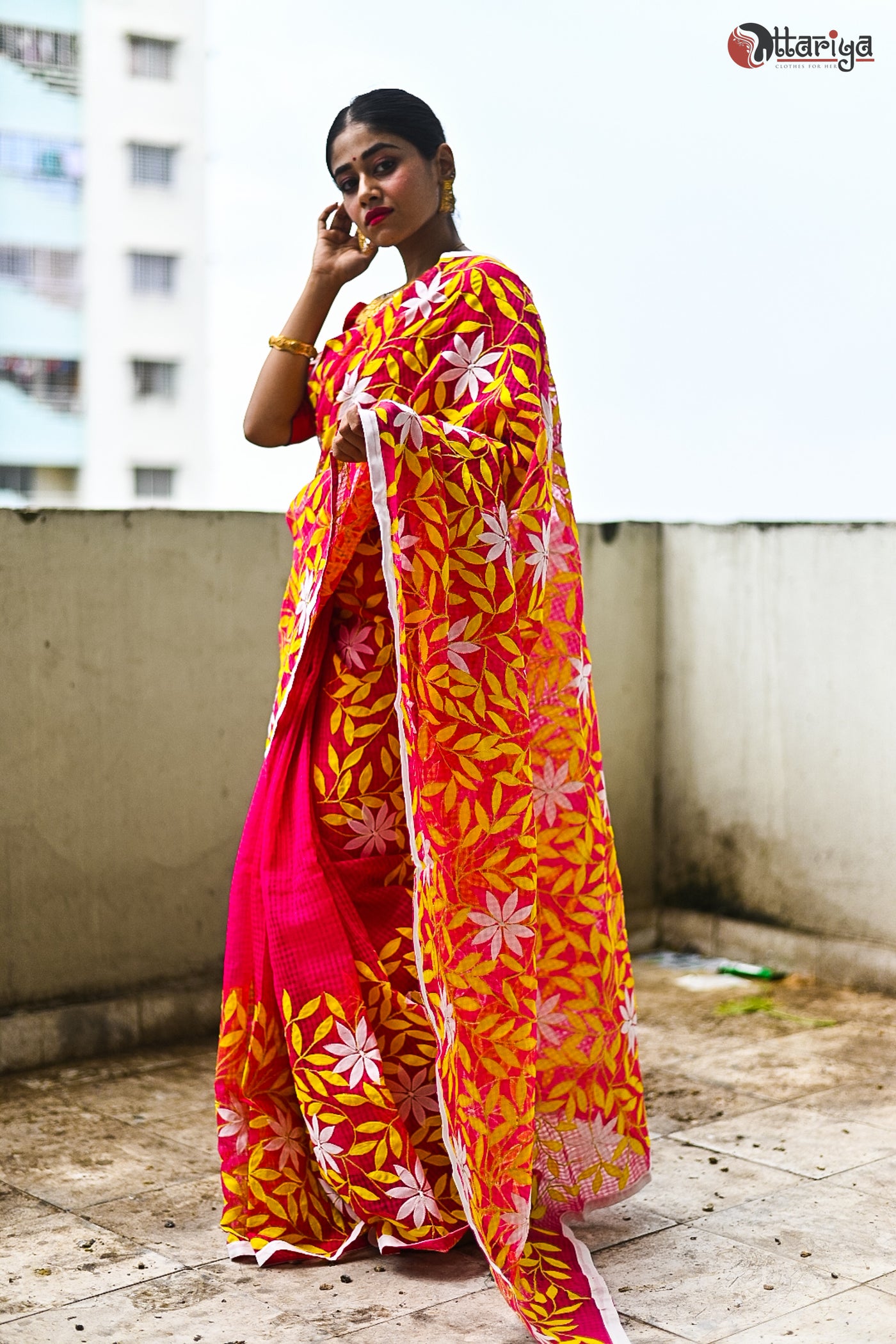 Red yellow Floral Saree - Uttariya