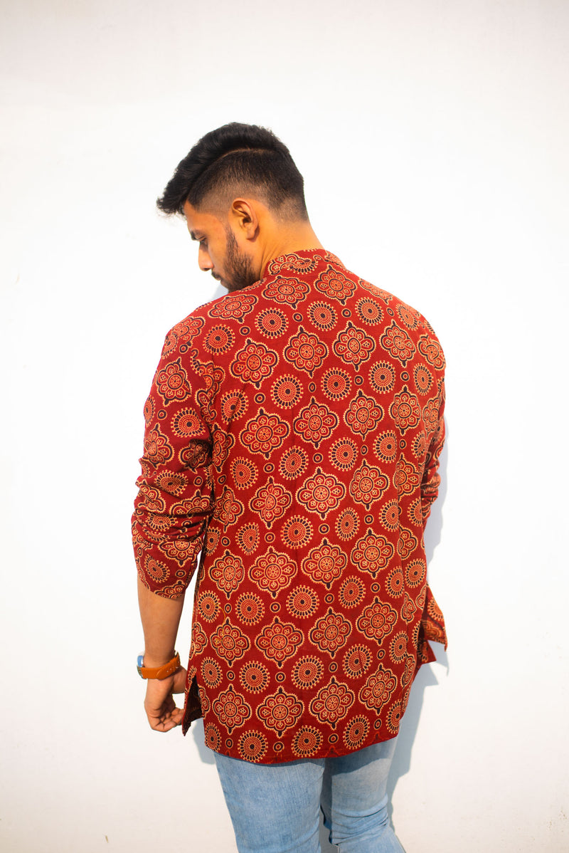 Red Pure Handloom Cotton Ajji Kurta - Uttariya