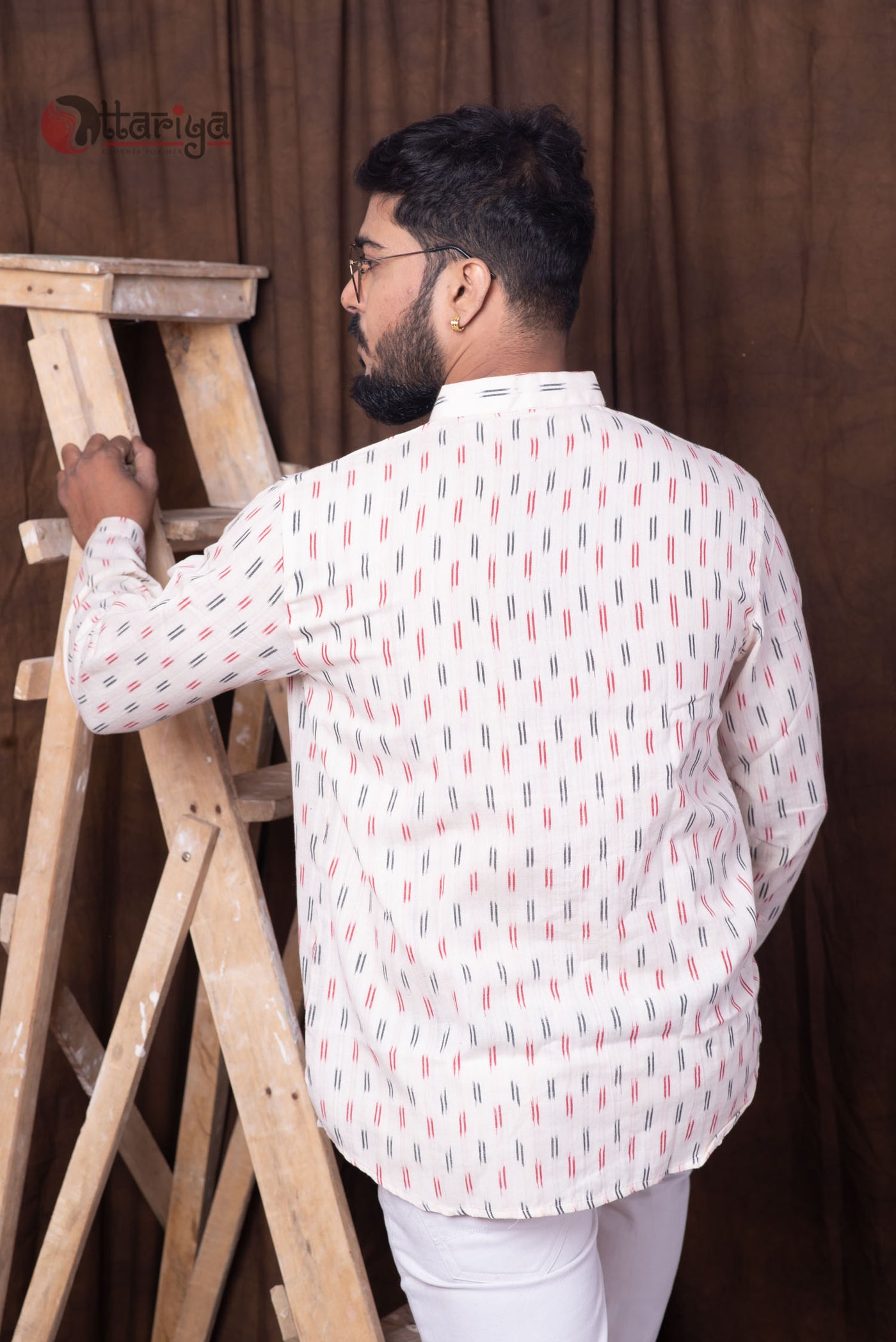 White shirt - Uttariya
